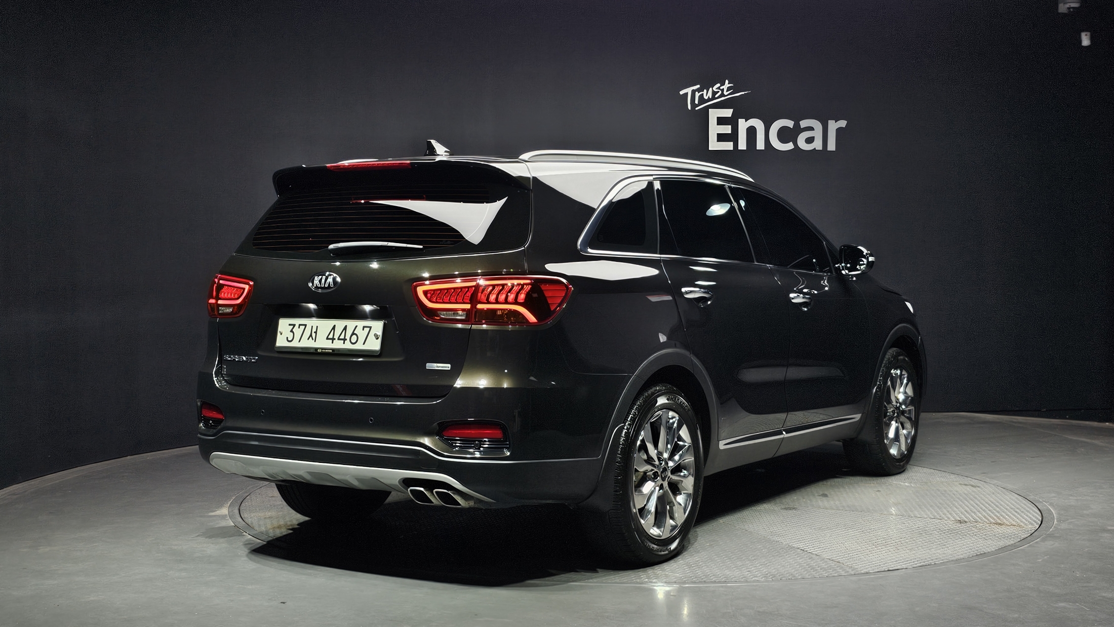 KIA SORENTO photo 2