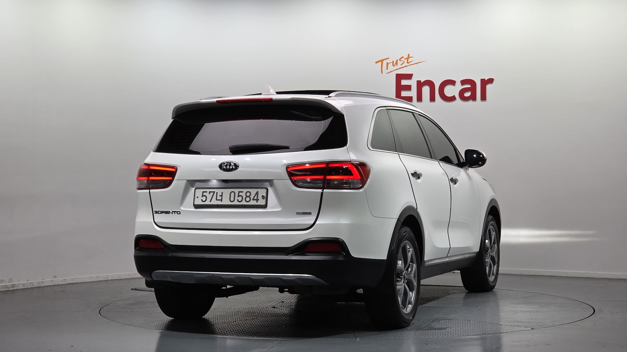KIA SORENTO photo 2