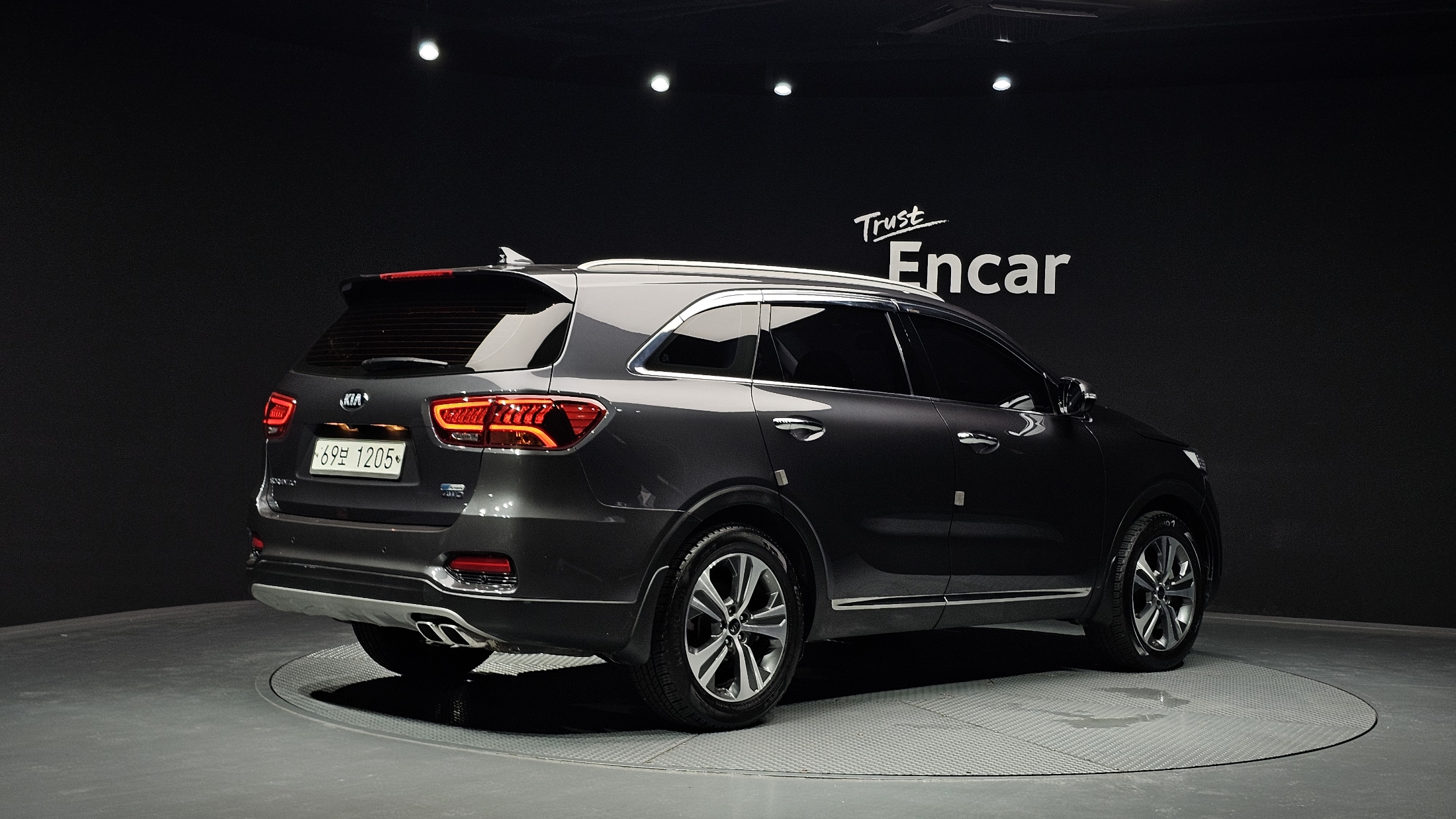 KIA SORENTO photo 2