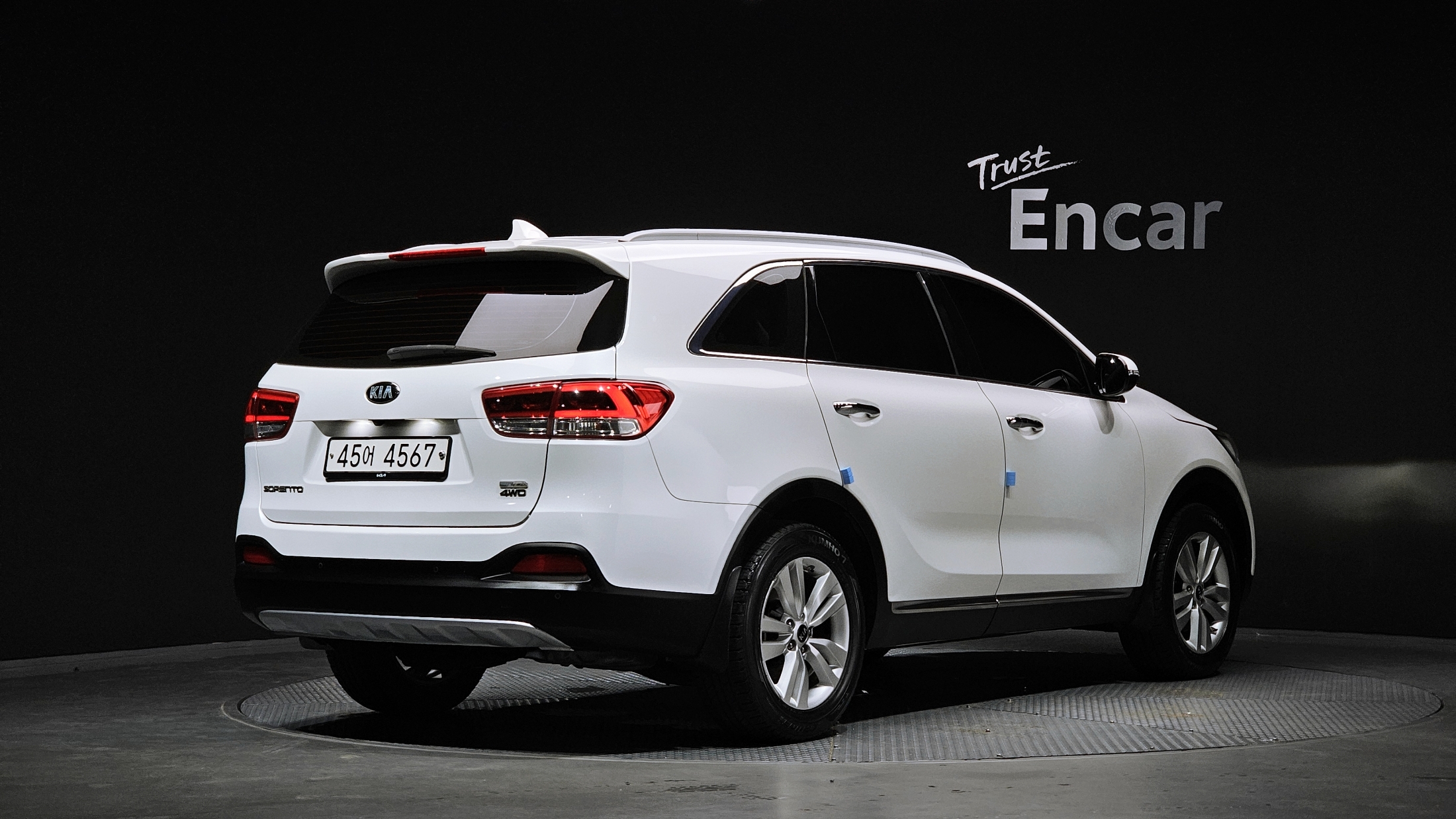 KIA SORENTO photo 2