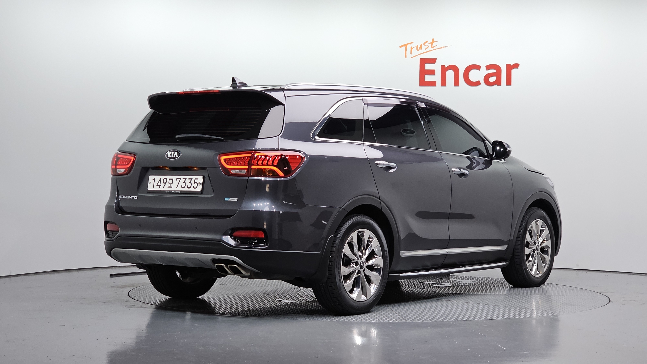 KIA SORENTO photo 2