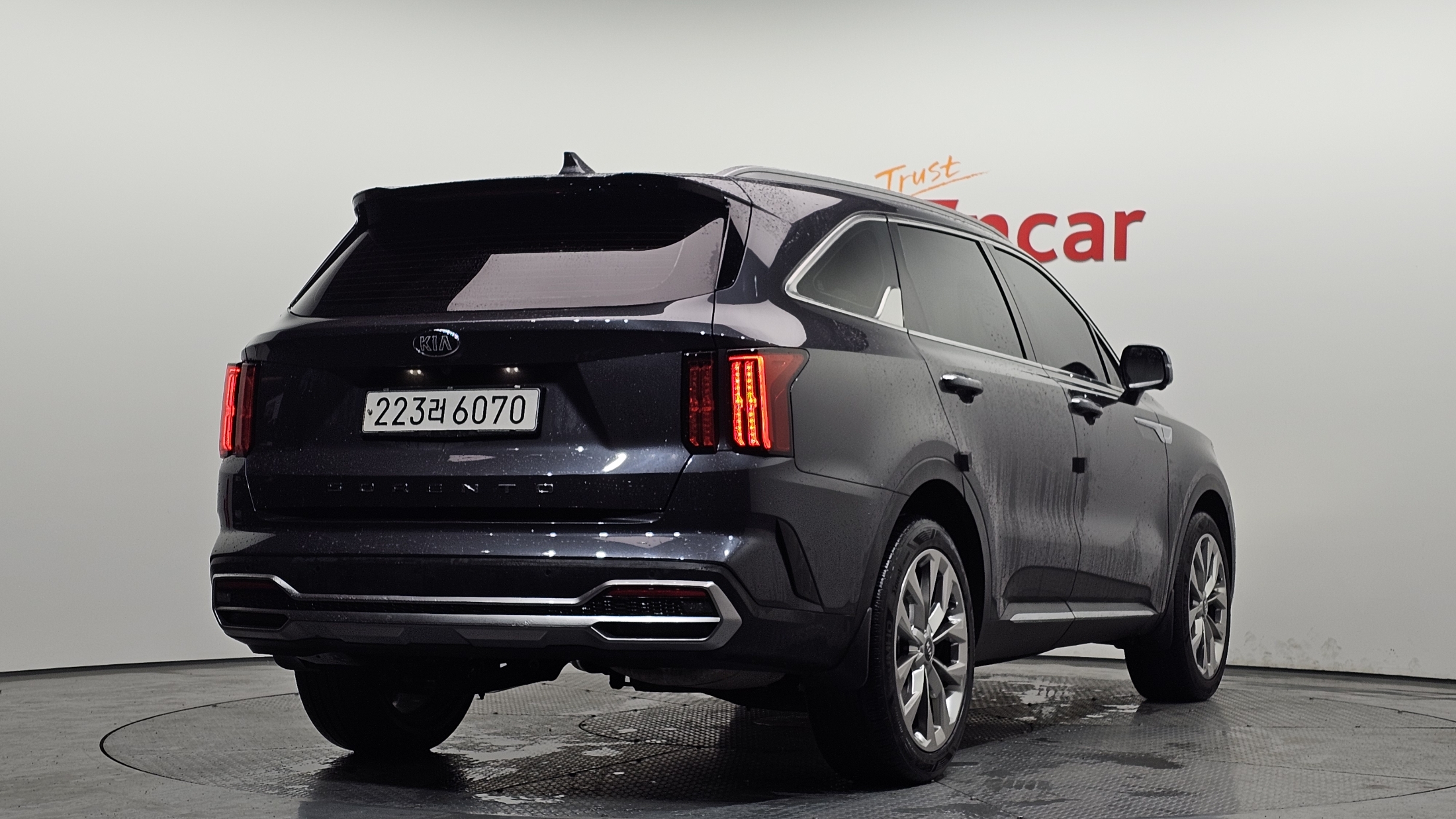 KIA SORENTO photo 2