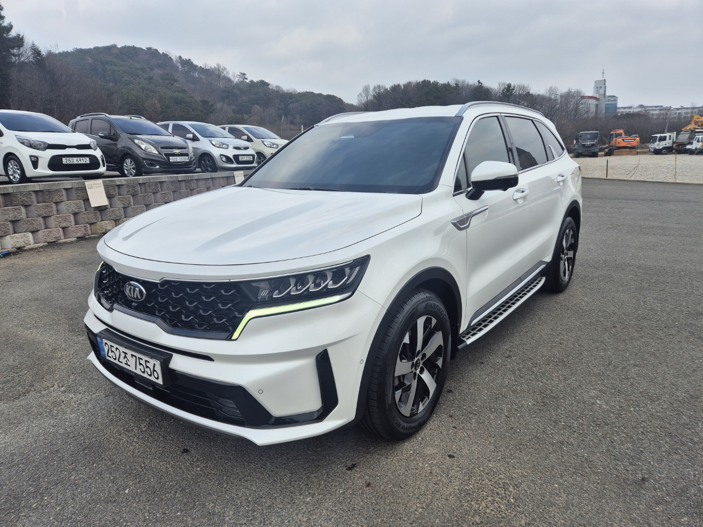 KIA SORENTO photo 2