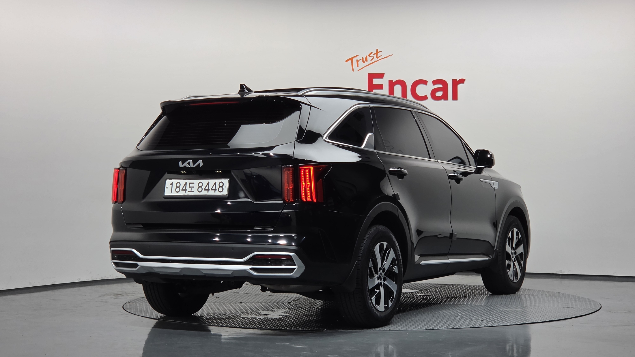 KIA SORENTO photo 2