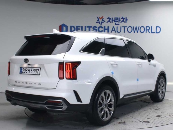 KIA SORENTO photo 2