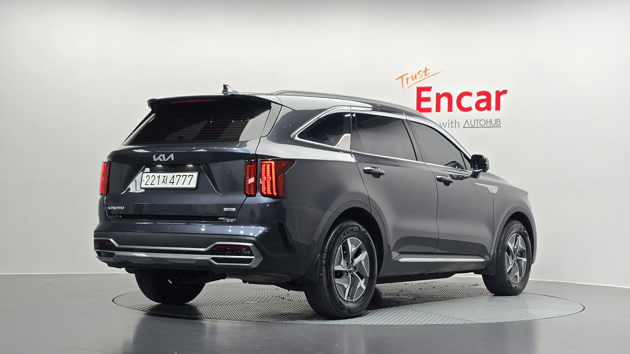 KIA SORENTO photo 2