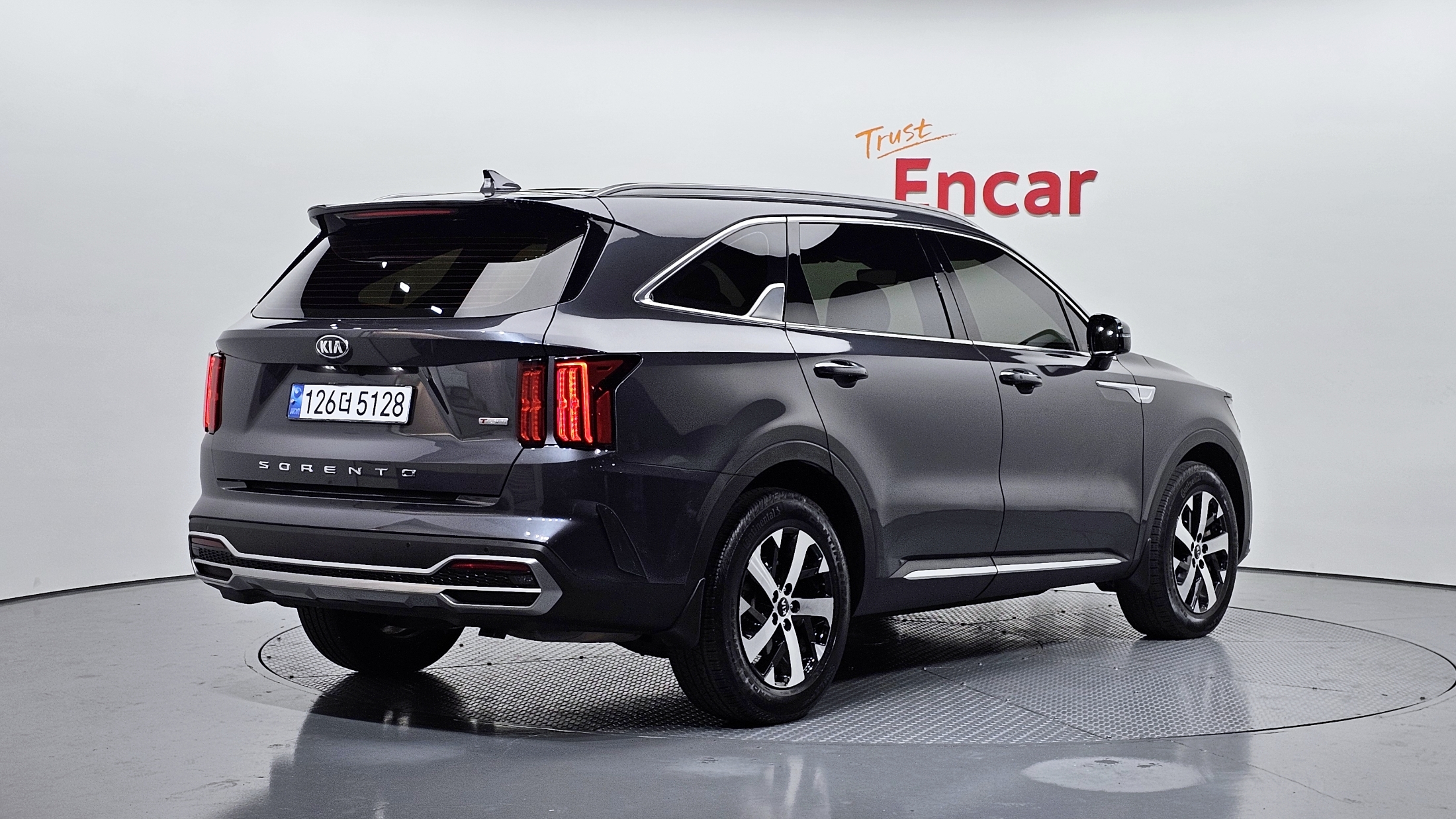 KIA SORENTO photo 2