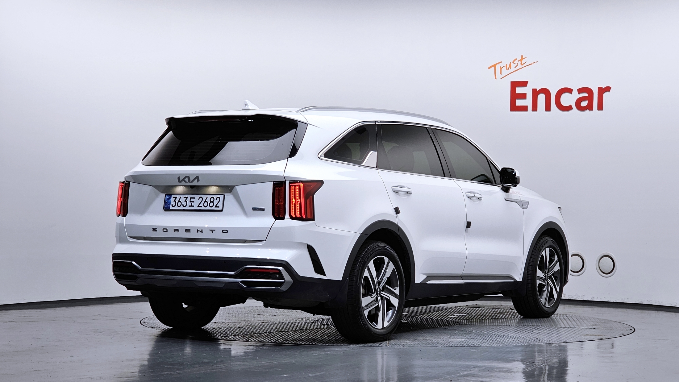 KIA SORENTO photo 2