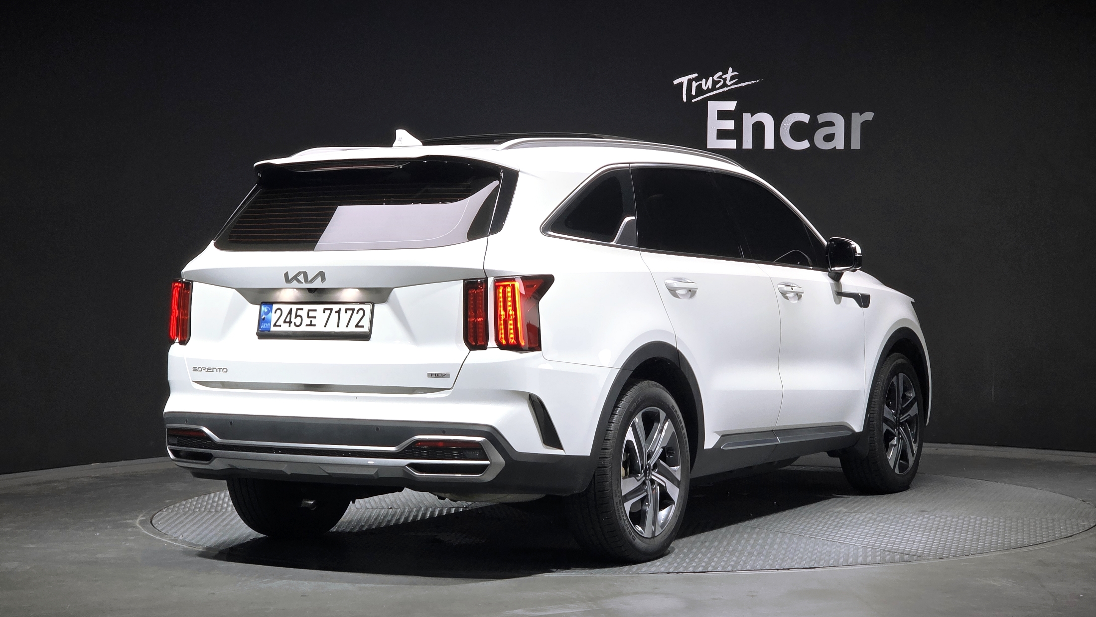 KIA SORENTO photo 2