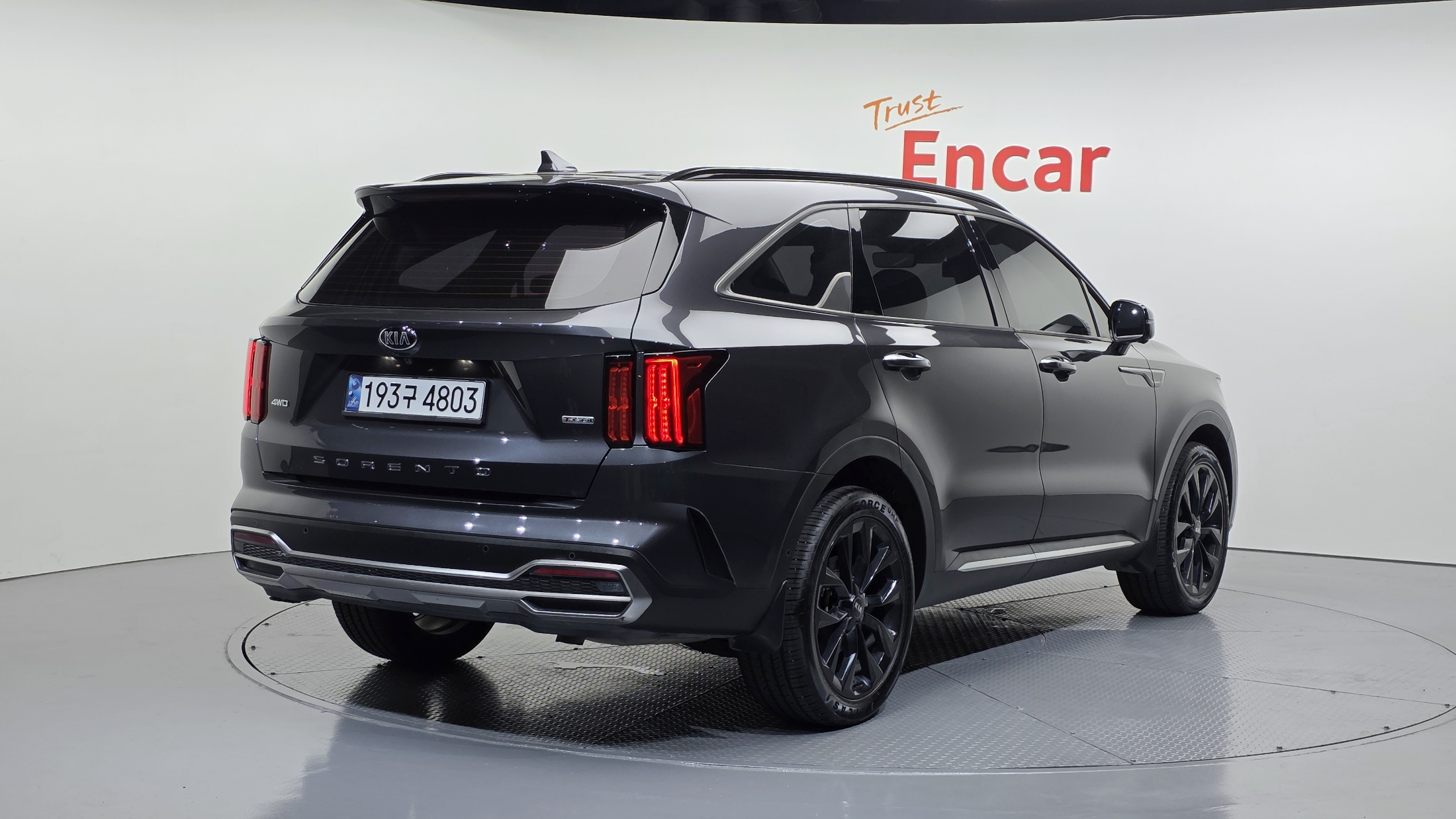 KIA SORENTO photo 2