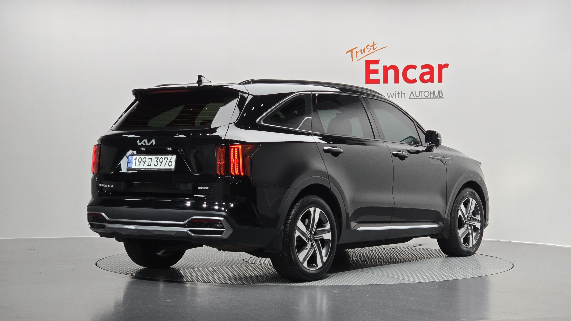 KIA SORENTO photo 2