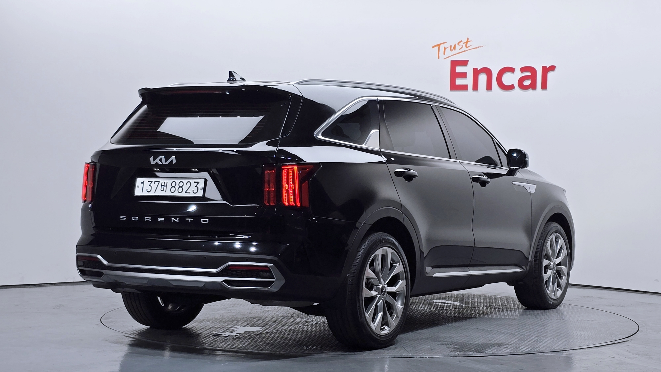 KIA SORENTO photo 2