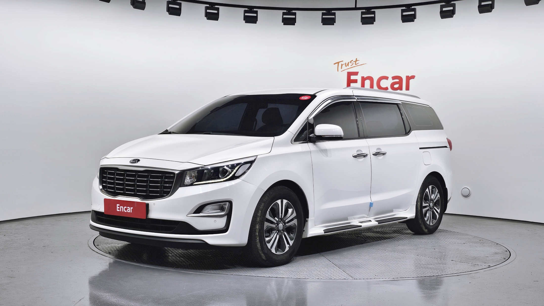 KIA CARNIVAL 2019