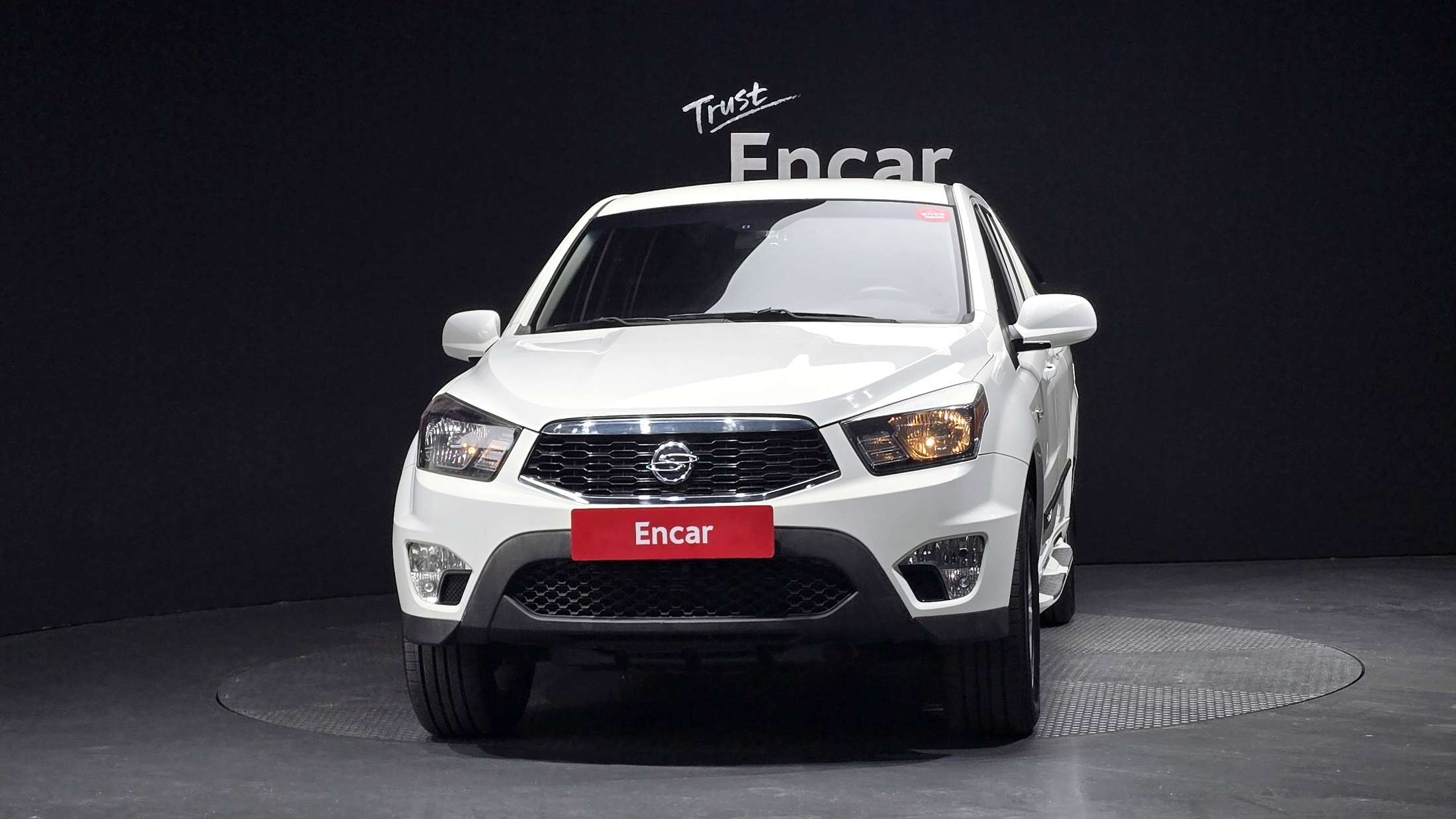 SSANGYONG KORANDO photo 3
