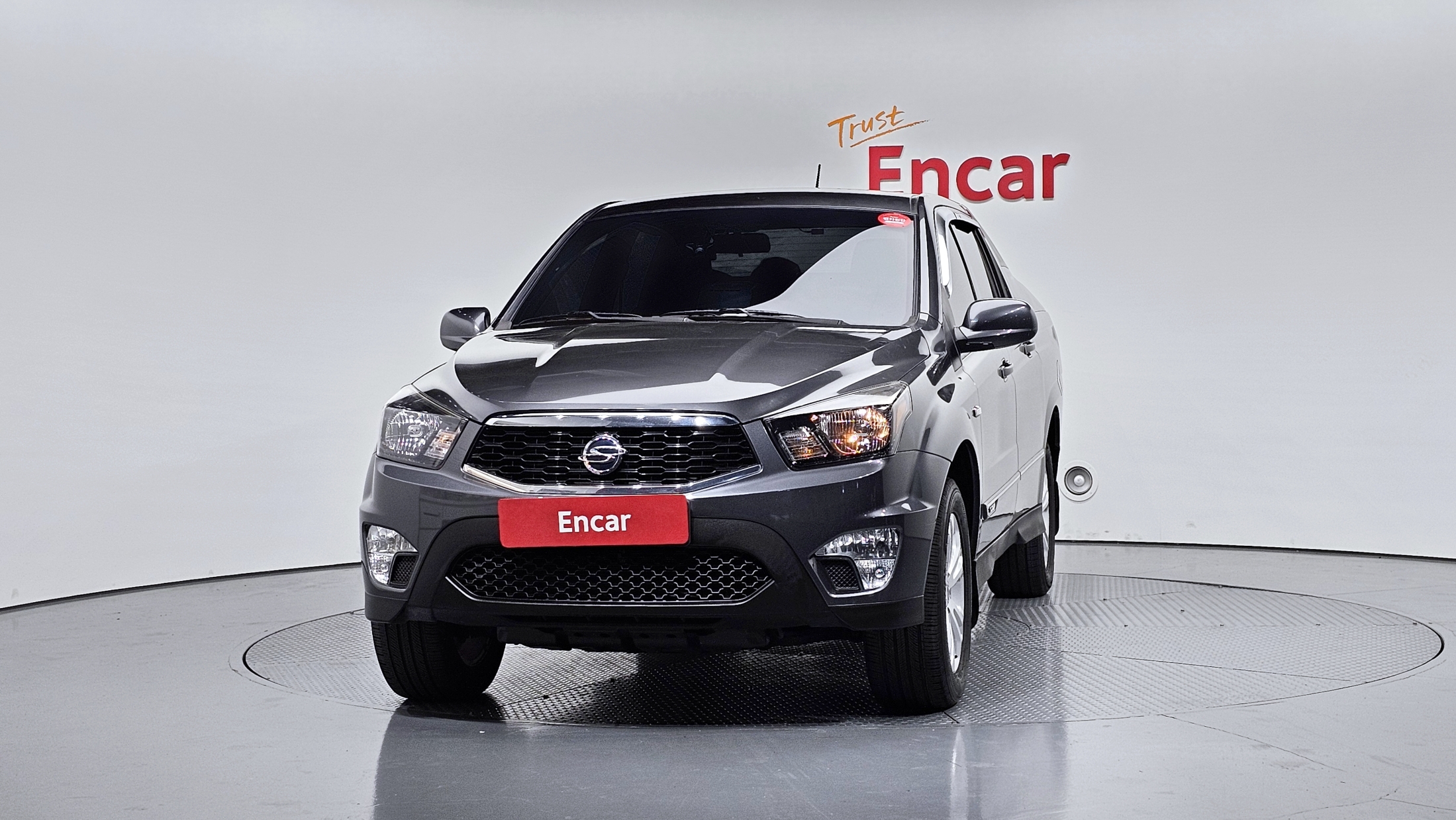 SSANGYONG KORANDO photo 3
