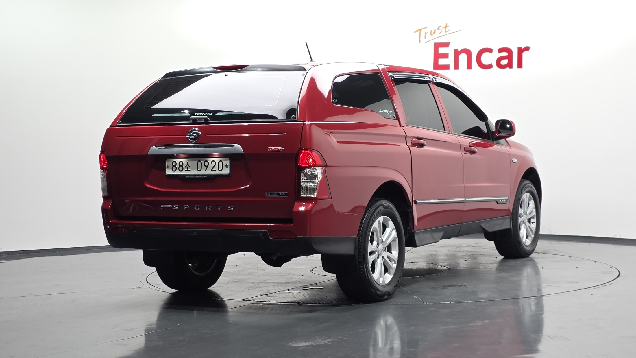 SSANGYONG KORANDO photo 2