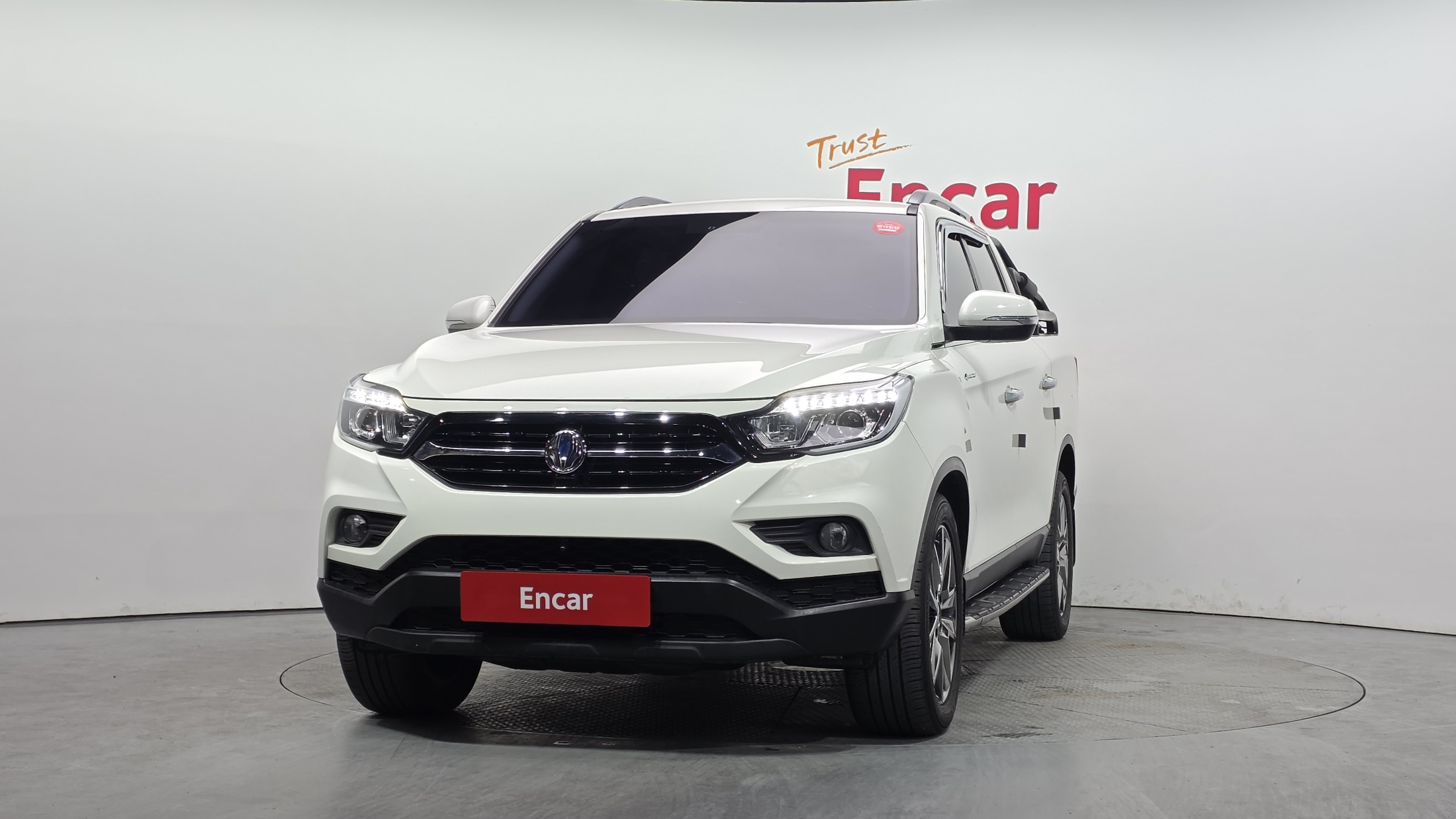 SSANGYONG REXTON photo 3