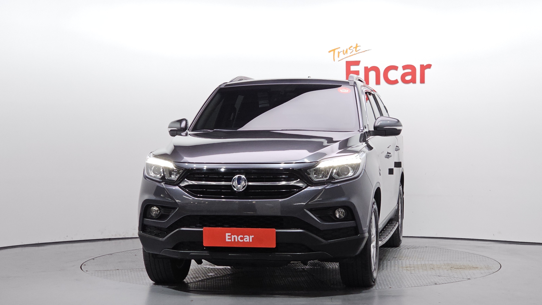 SSANGYONG REXTON photo 3