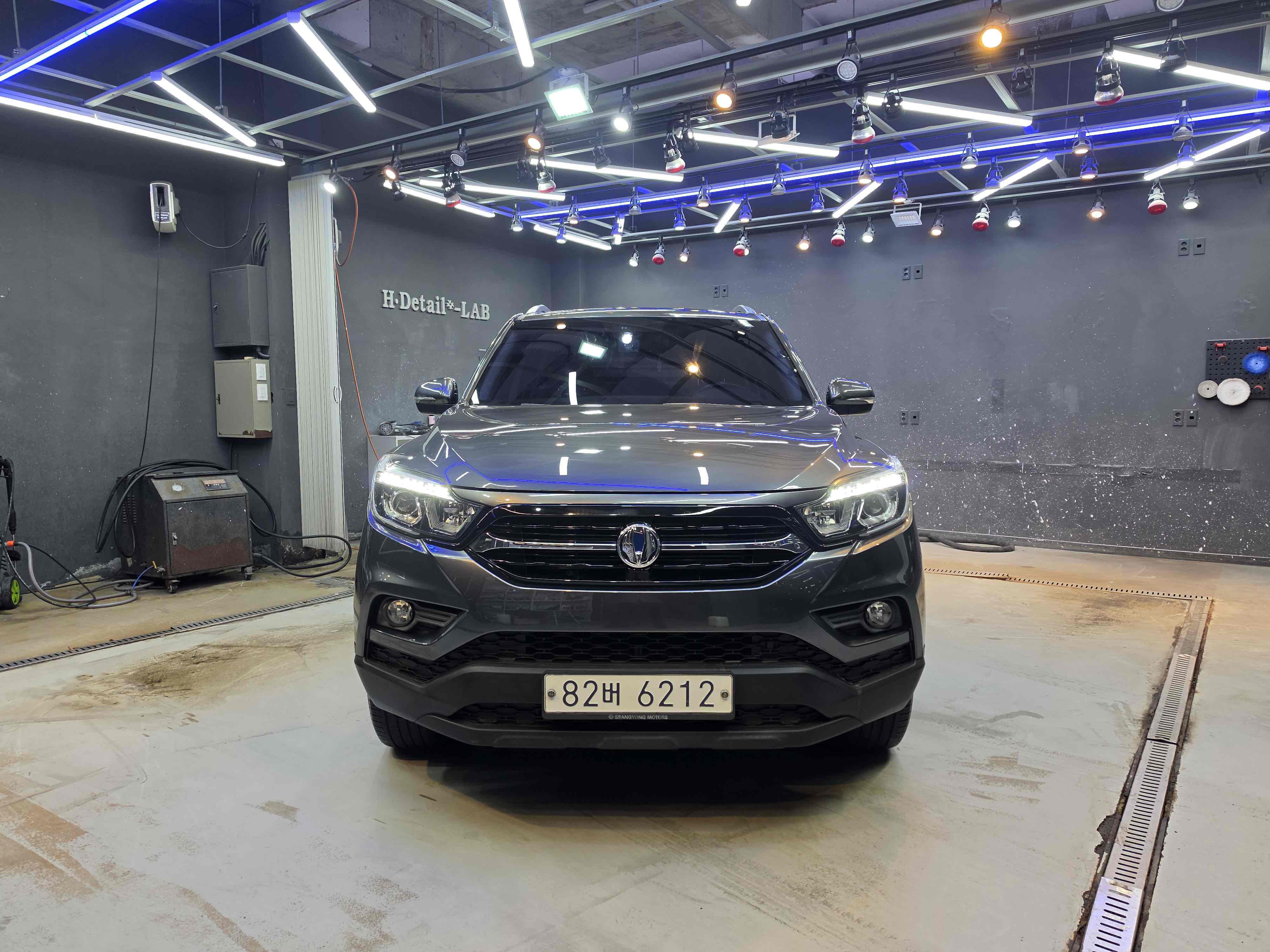 SSANGYONG REXTON photo 3