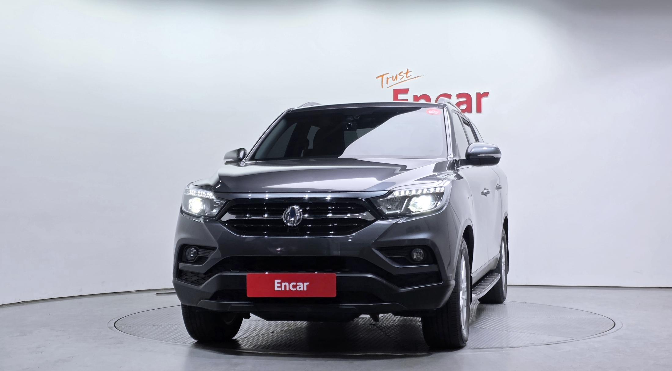 SSANGYONG REXTON photo 3