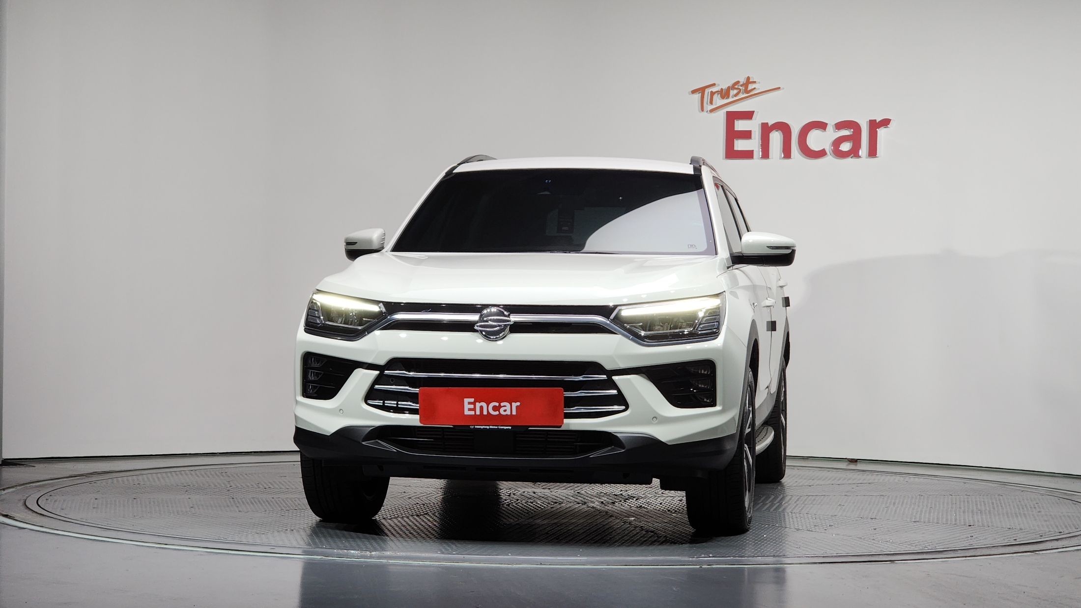SSANGYONG KORANDO photo 3