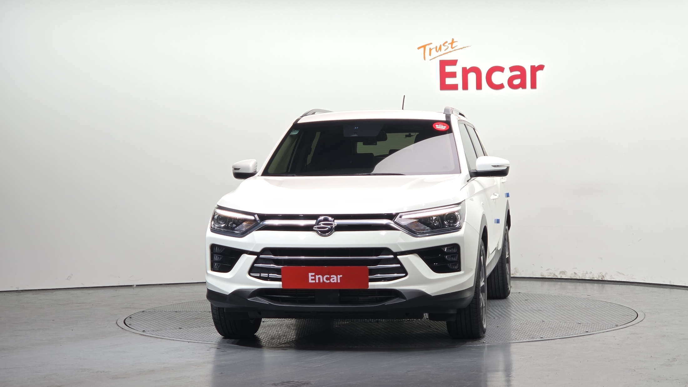 SSANGYONG KORANDO photo 3