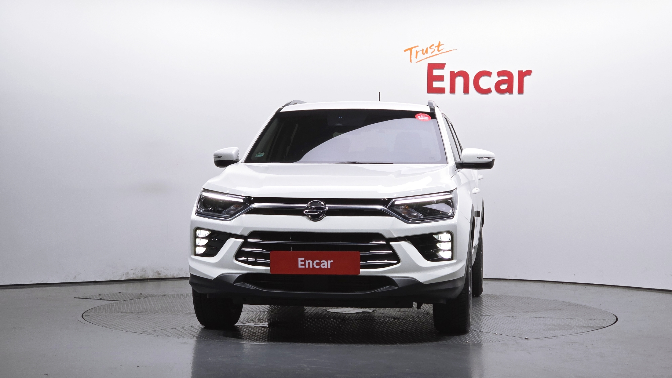SSANGYONG KORANDO photo 3