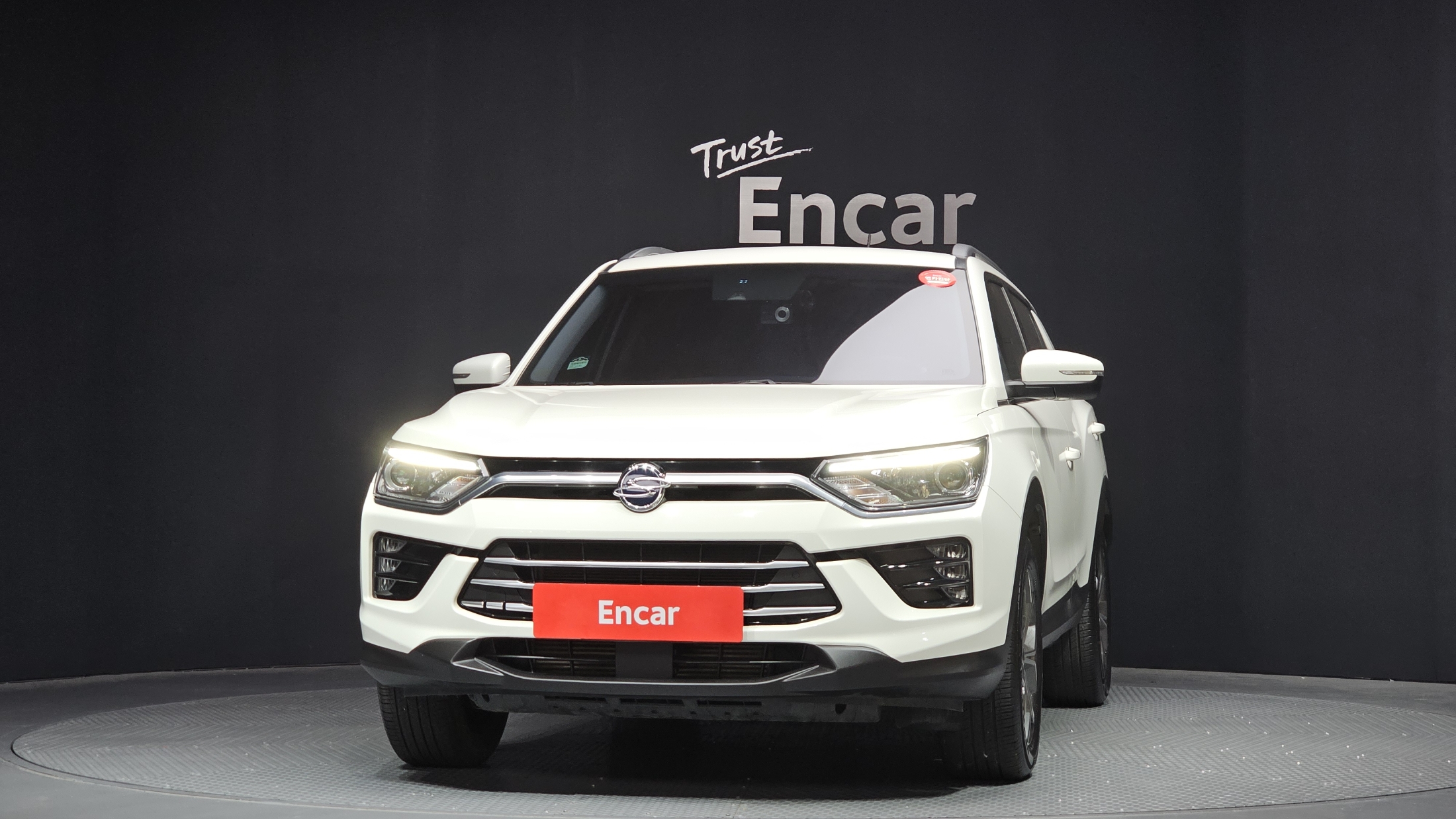 SSANGYONG KORANDO photo 3