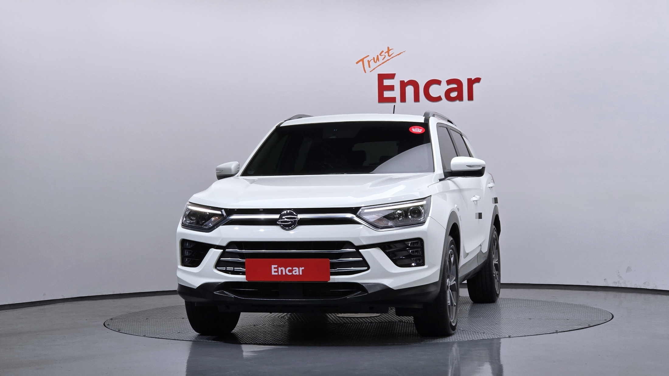 SSANGYONG KORANDO photo 3