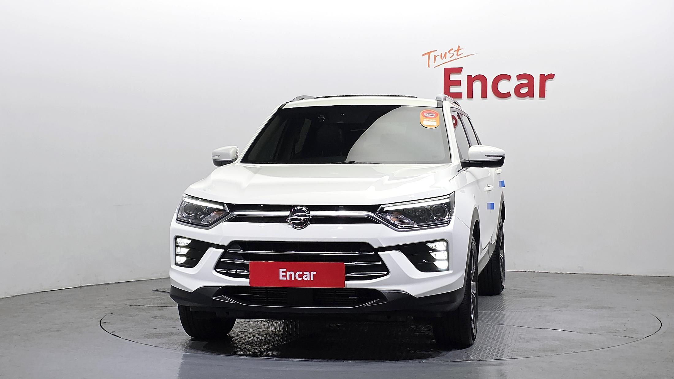 SSANGYONG KORANDO photo 3