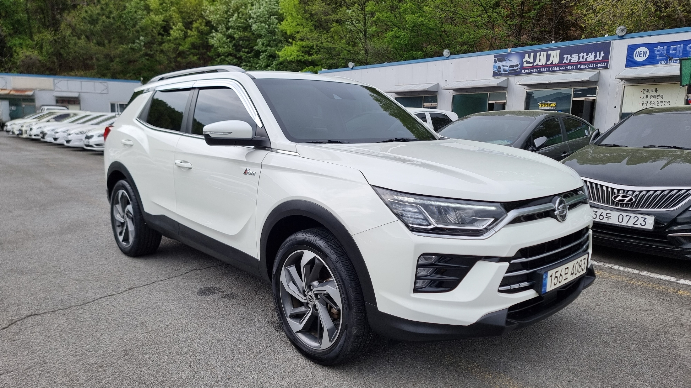 SSANGYONG KORANDO photo 3