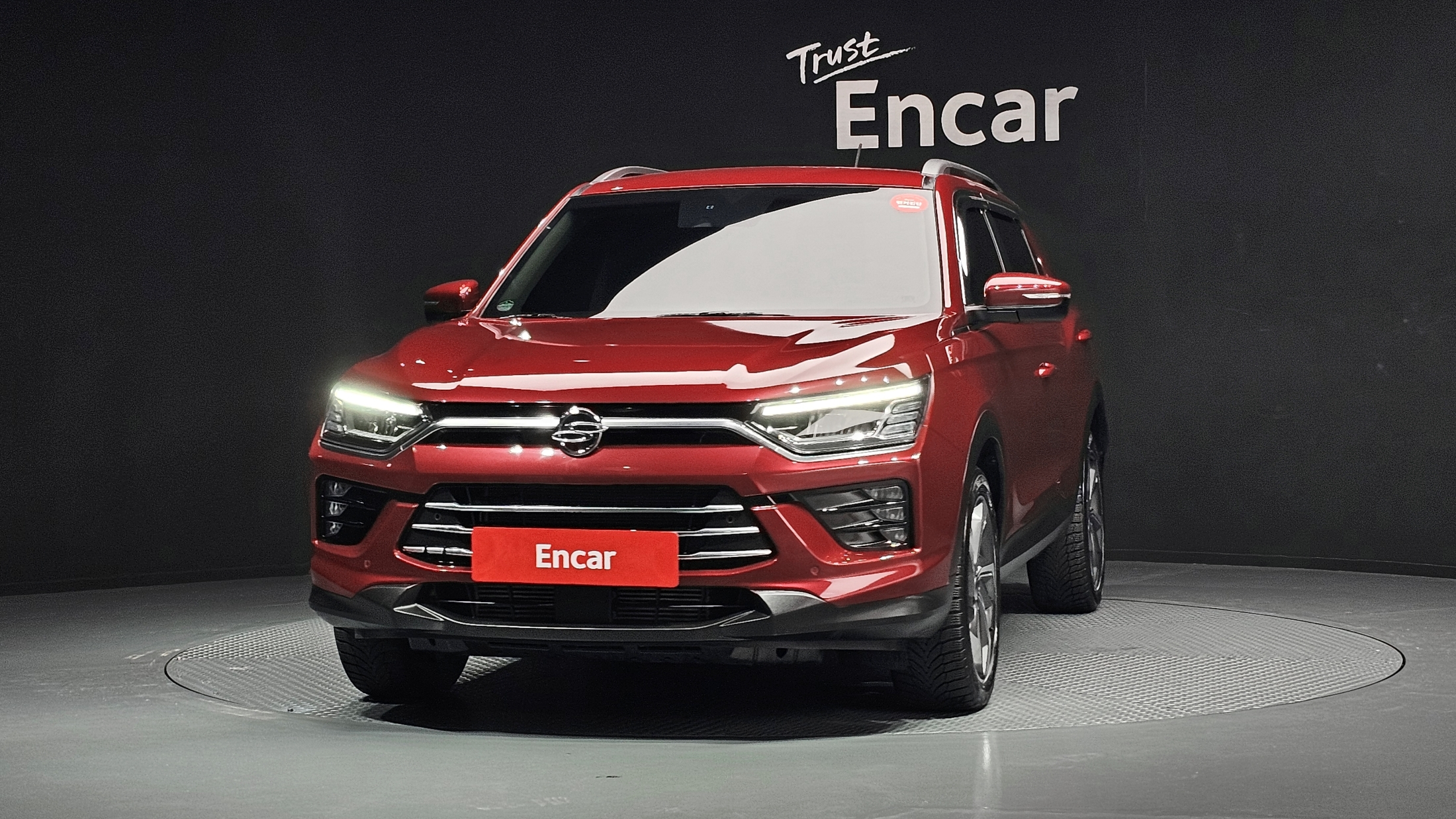 SSANGYONG KORANDO photo 3