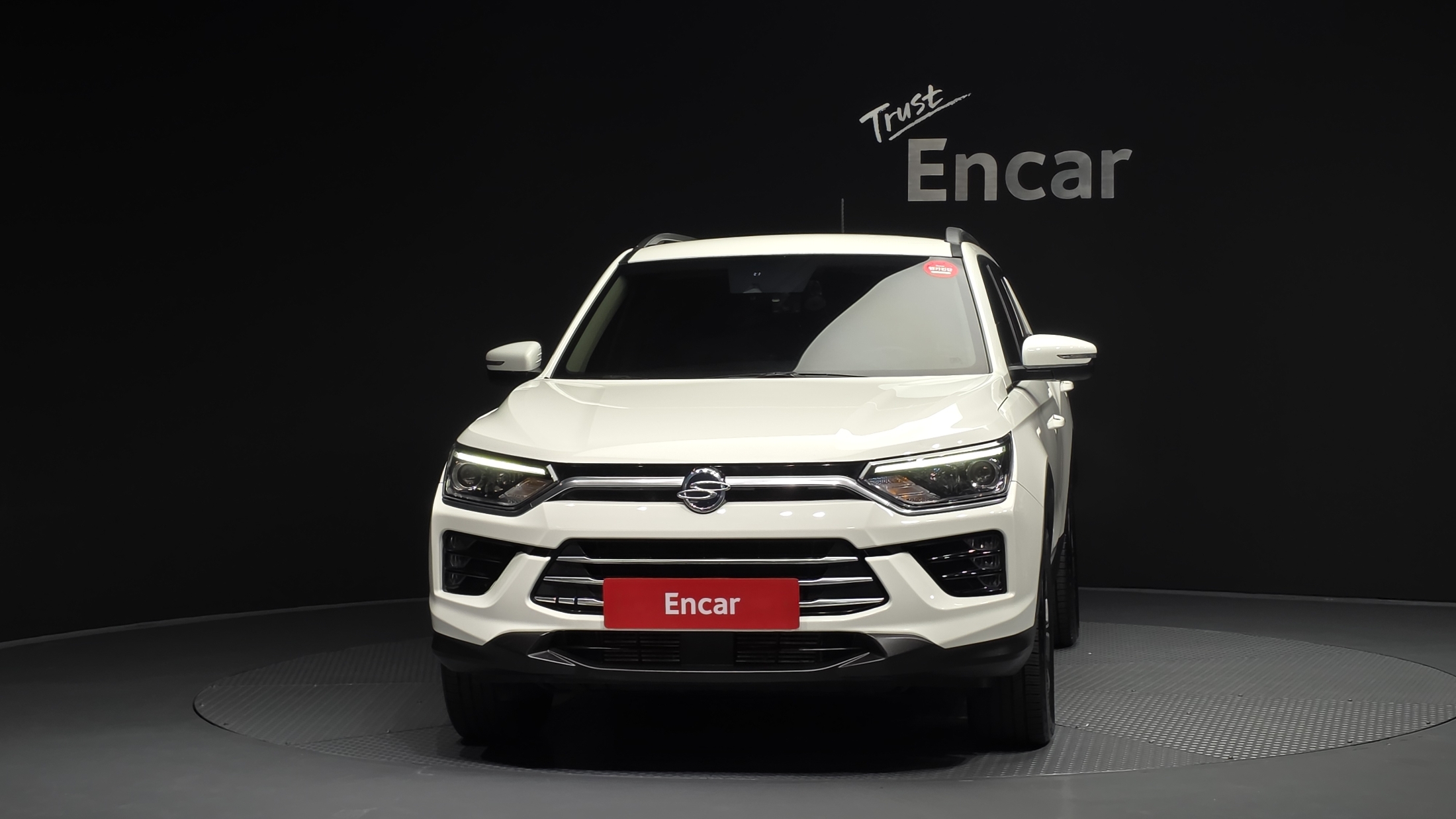 SSANGYONG KORANDO photo 3