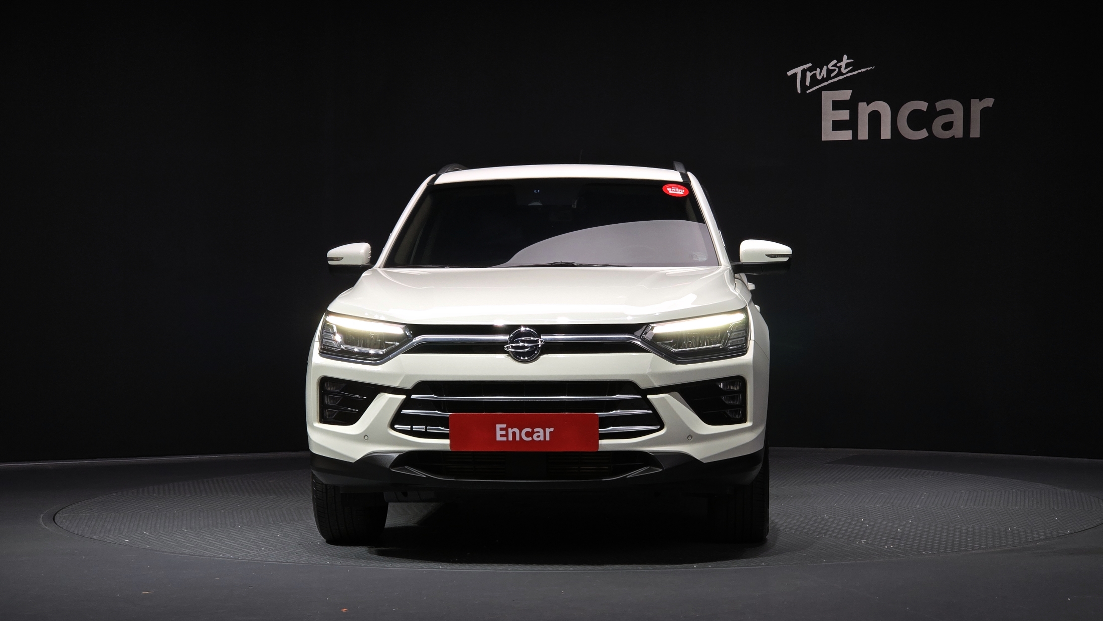 SSANGYONG KORANDO photo 3