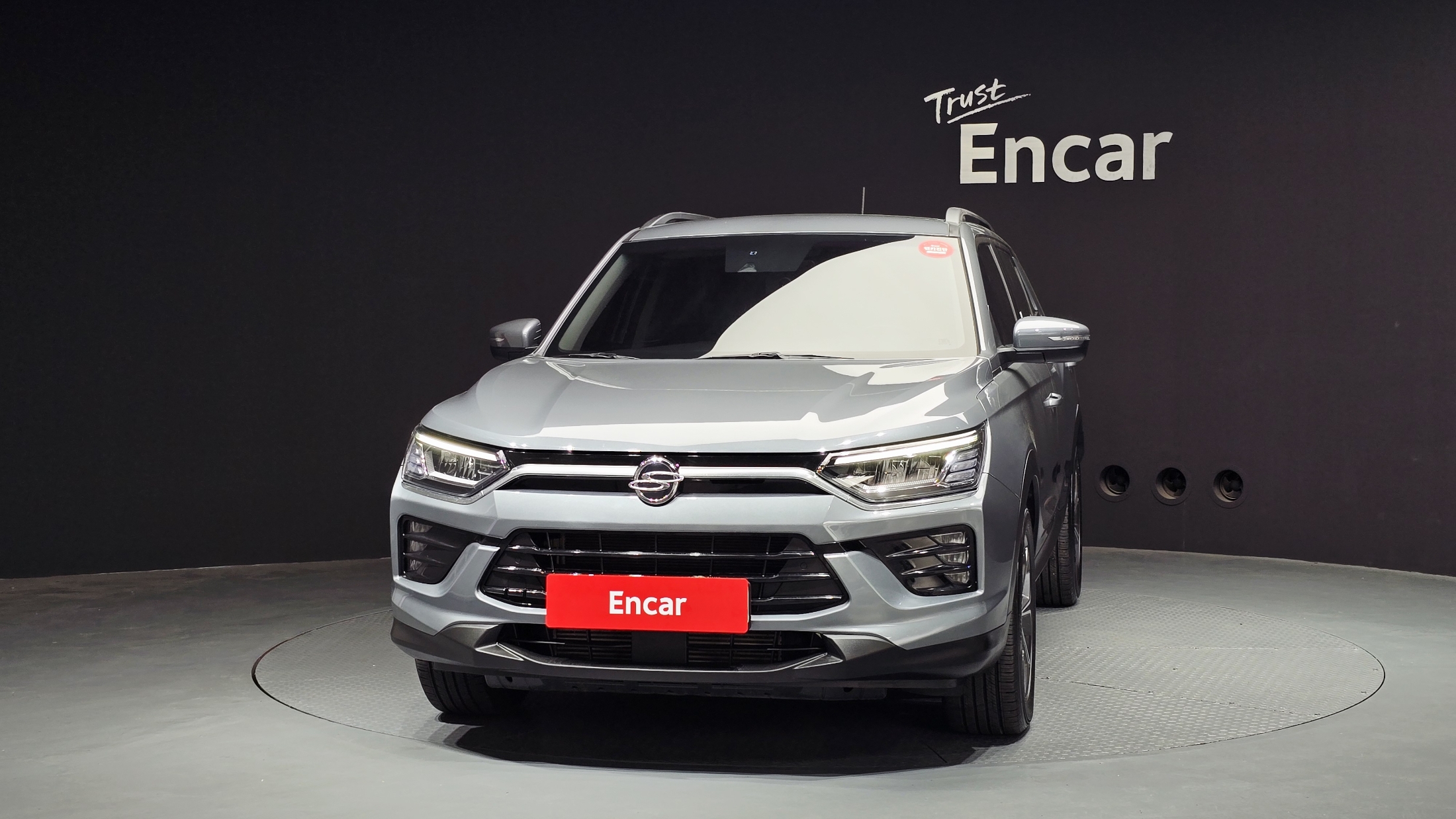 SSANGYONG KORANDO photo 3