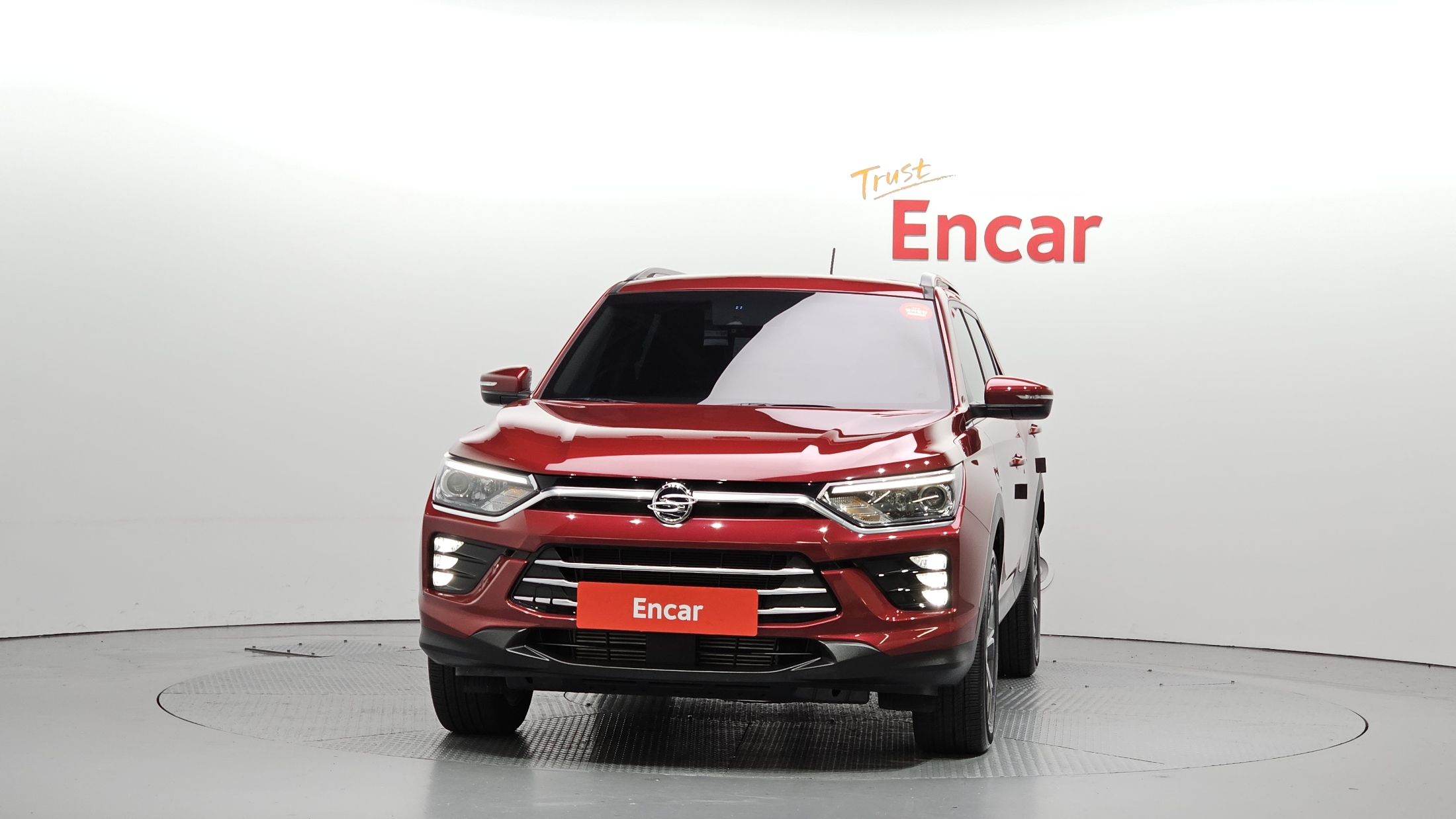 SSANGYONG KORANDO photo 3