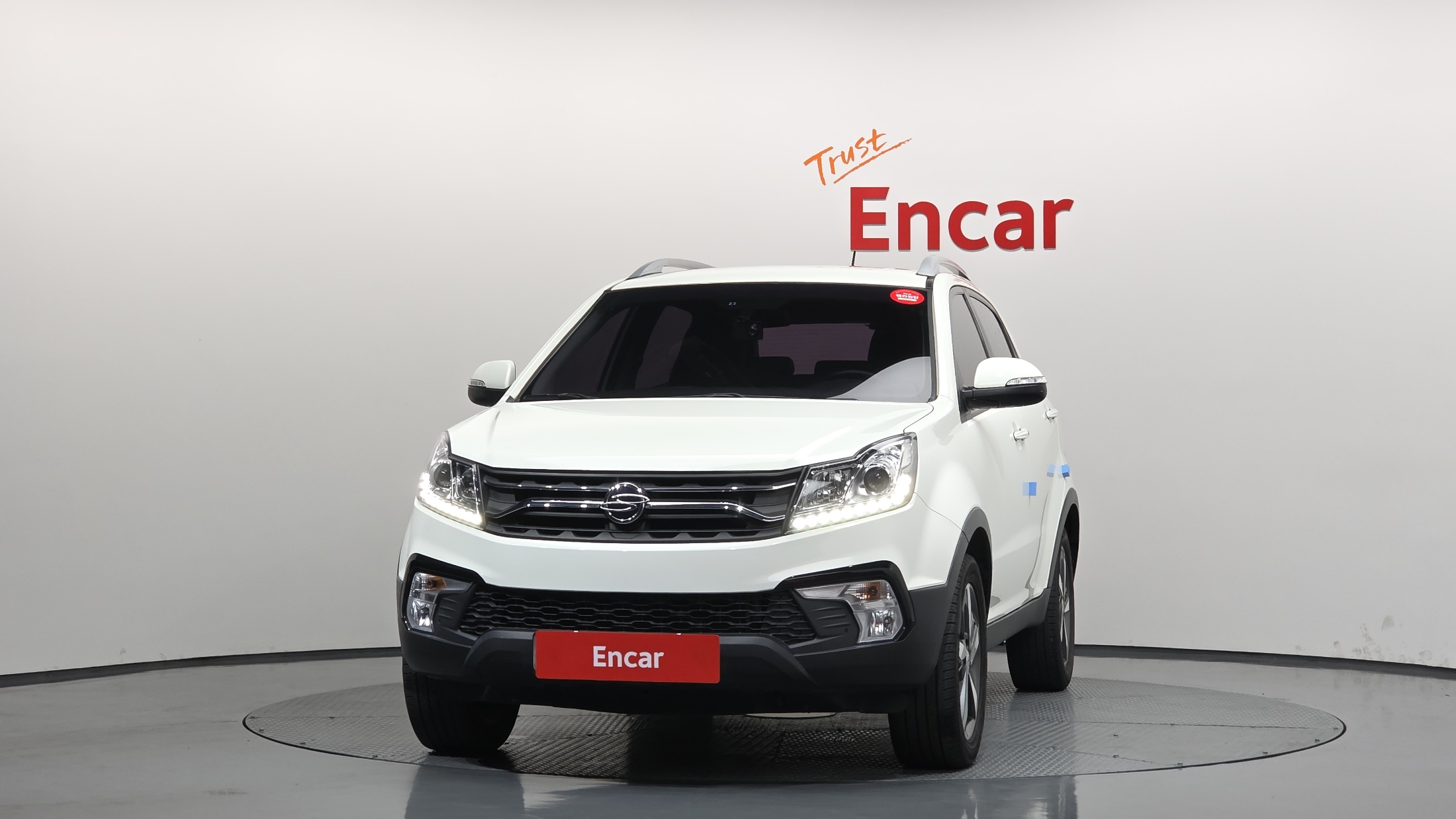 SSANGYONG KORANDO photo 3