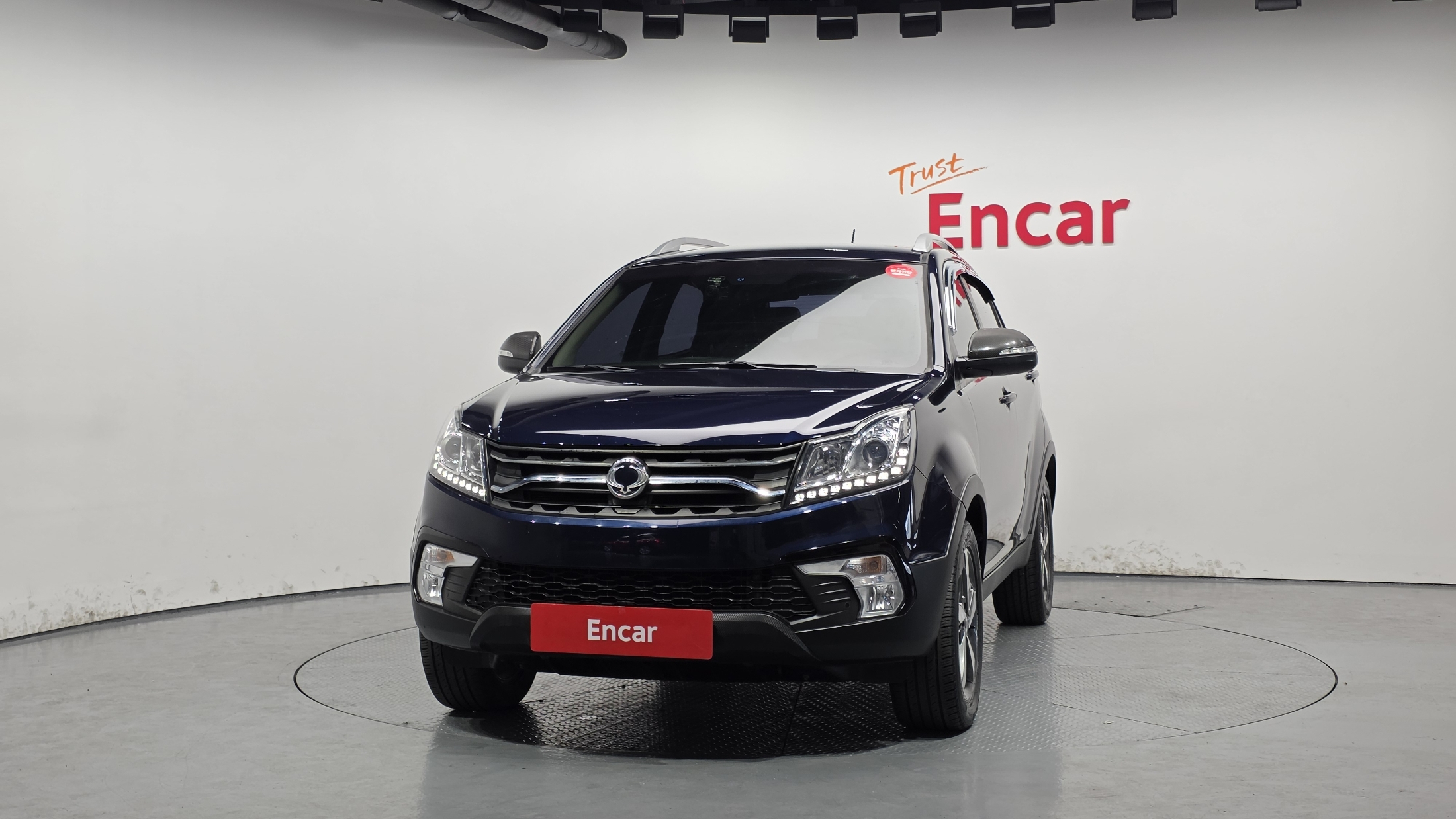 SSANGYONG KORANDO photo 3