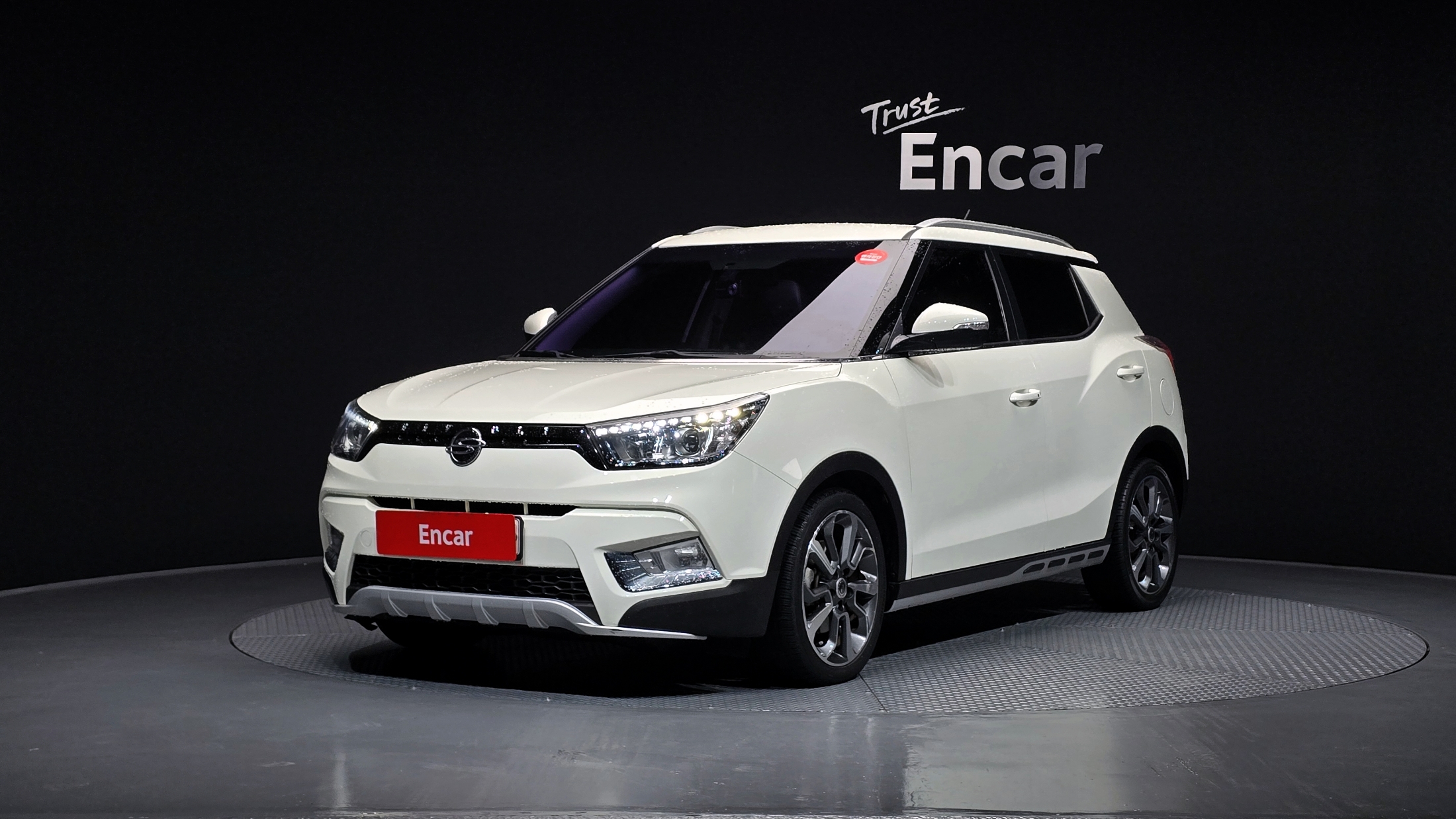 SSANGYONG TIVOLI 2016