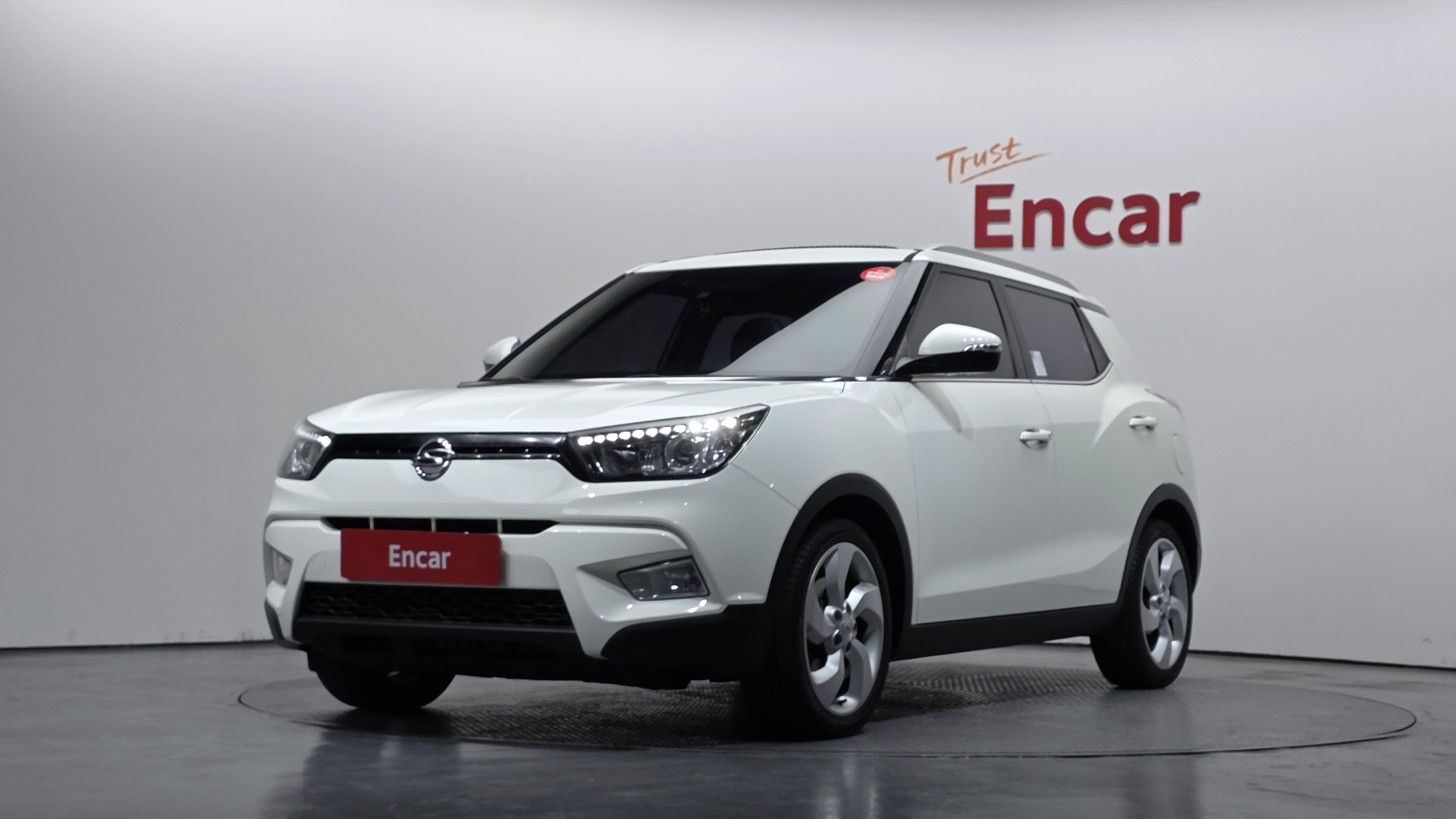 SSANGYONG TIVOLI 2016