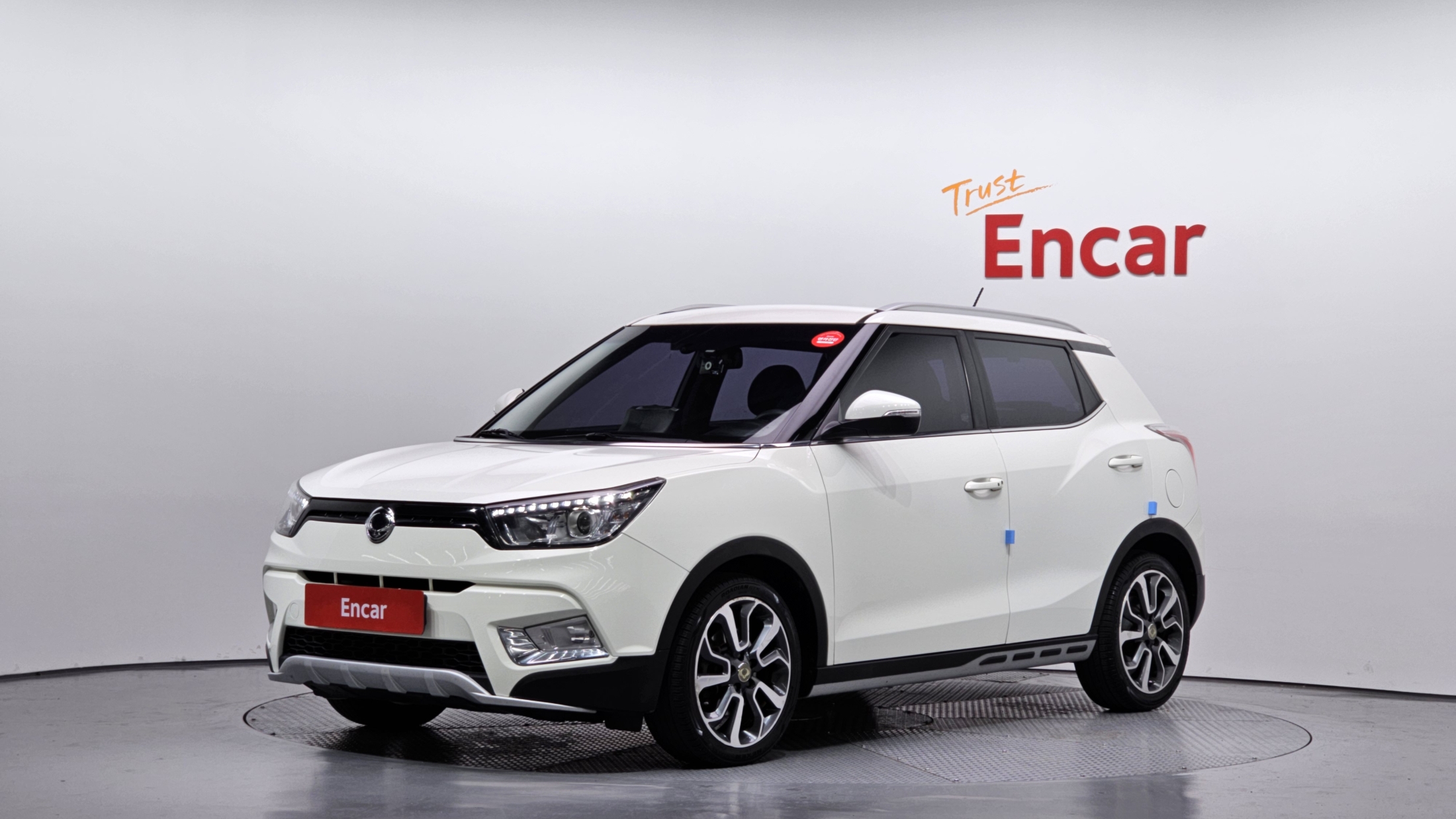 SSANGYONG TIVOLI 2016