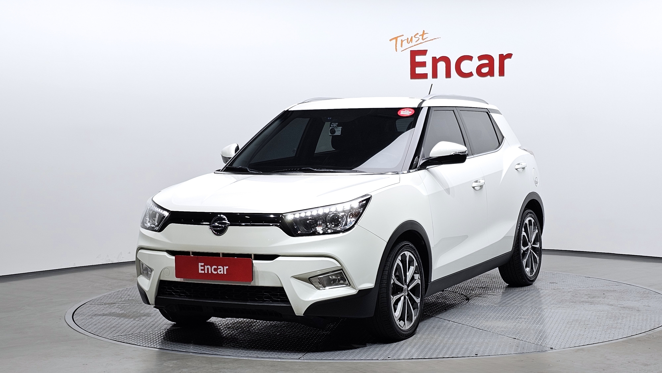 SSANGYONG TIVOLI 2017