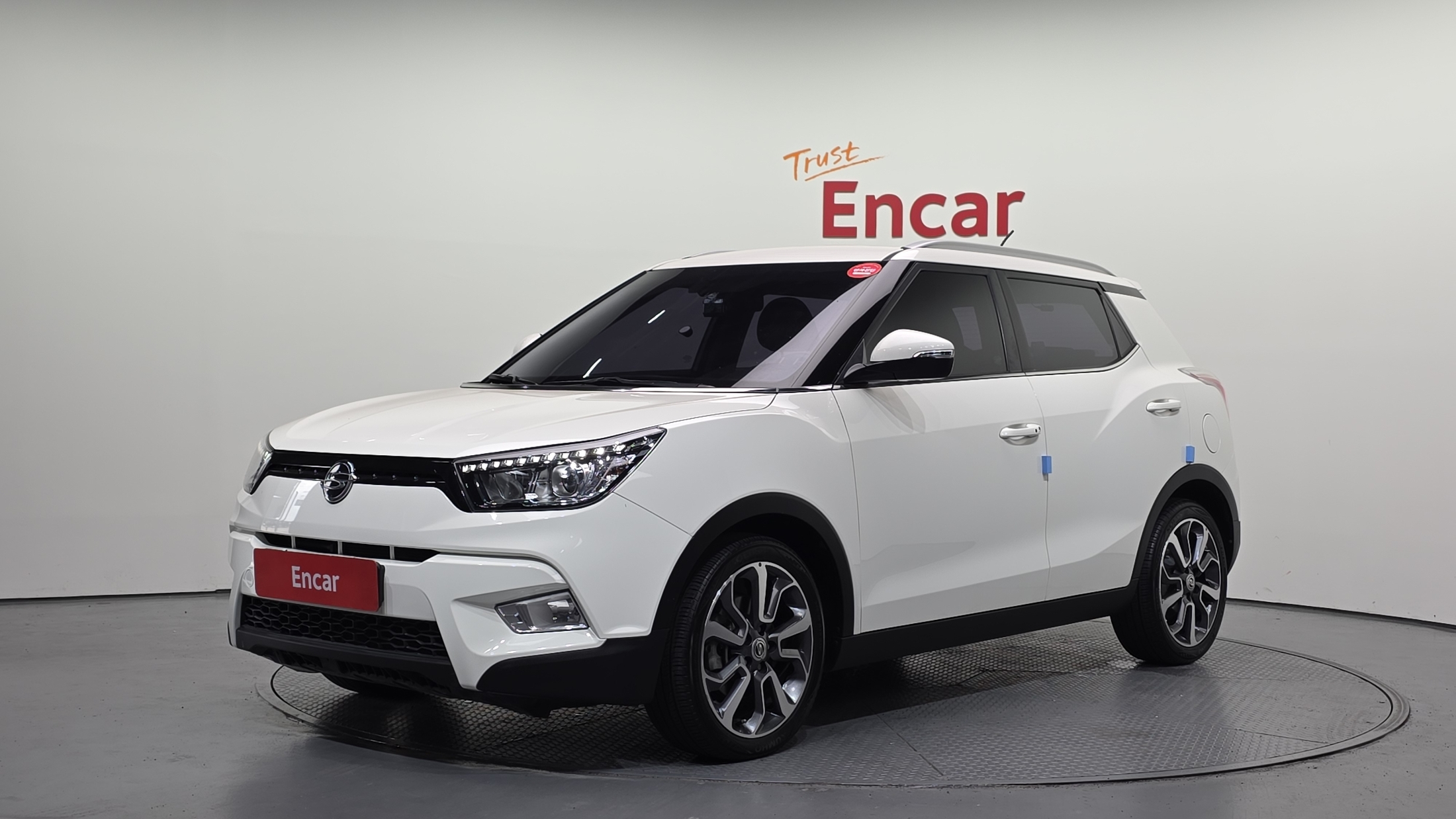 SSANGYONG TIVOLI 2016