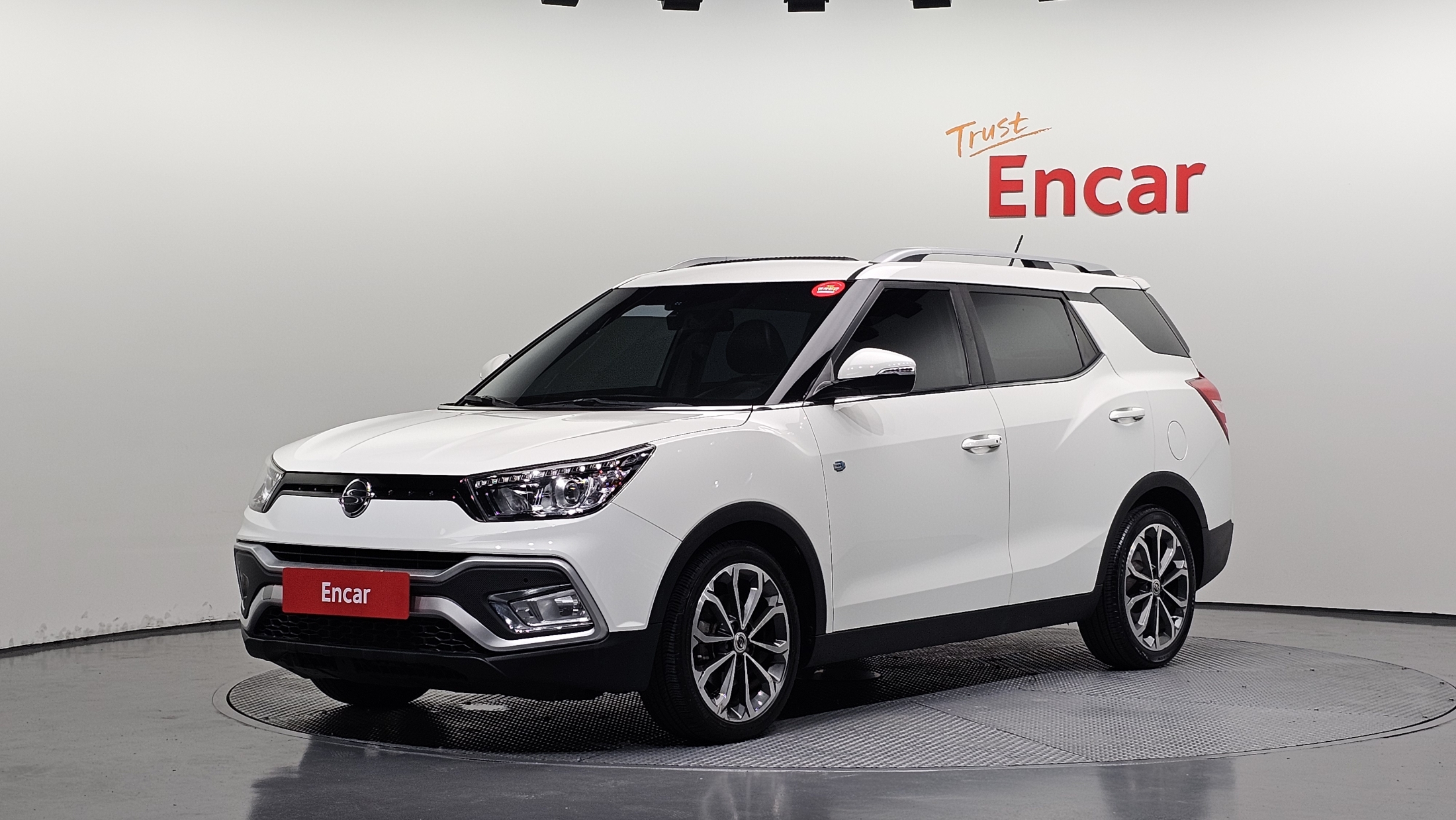 SSANGYONG TIVOLI 2017
