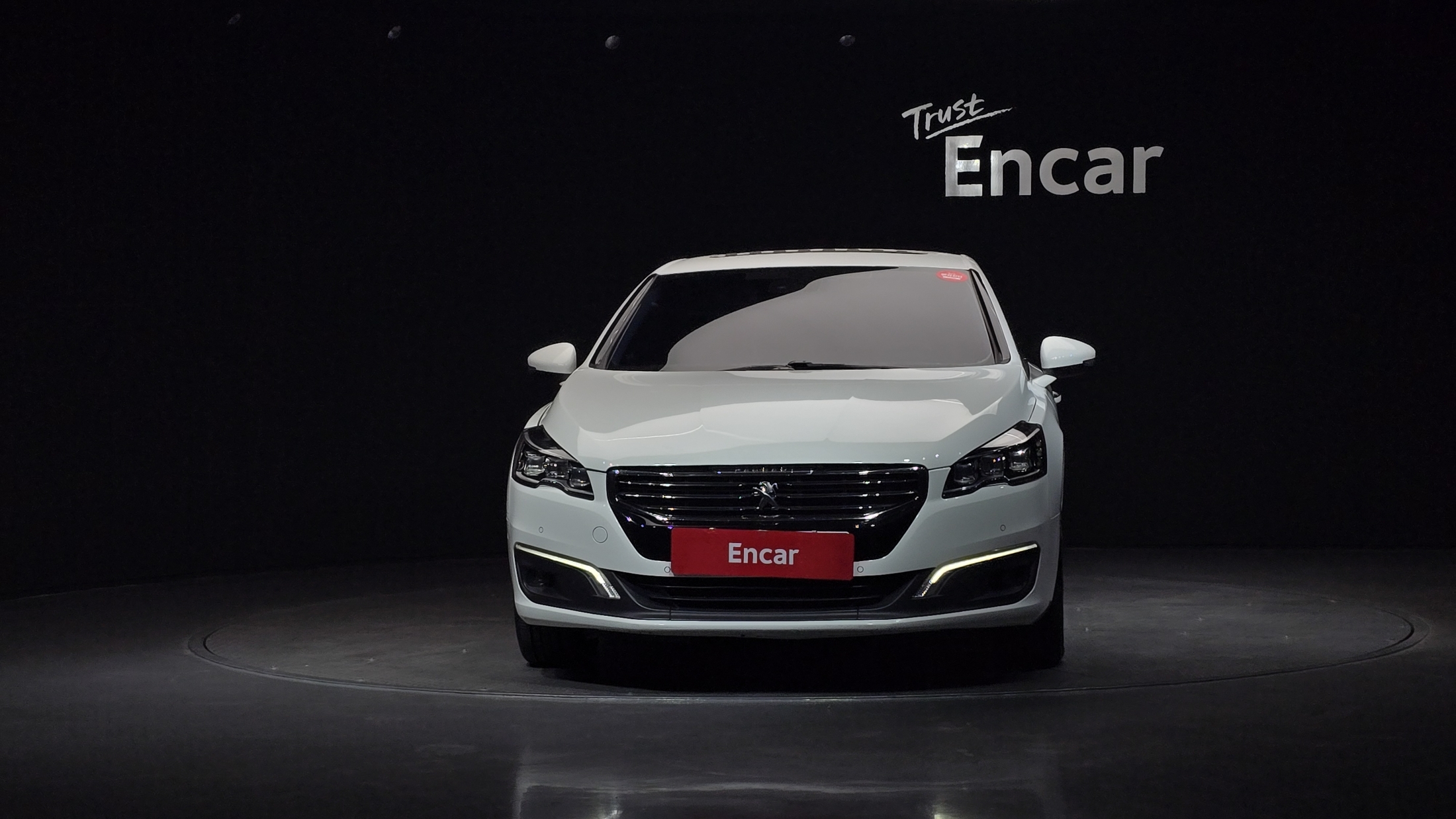 PEUGEOT 508 photo 3