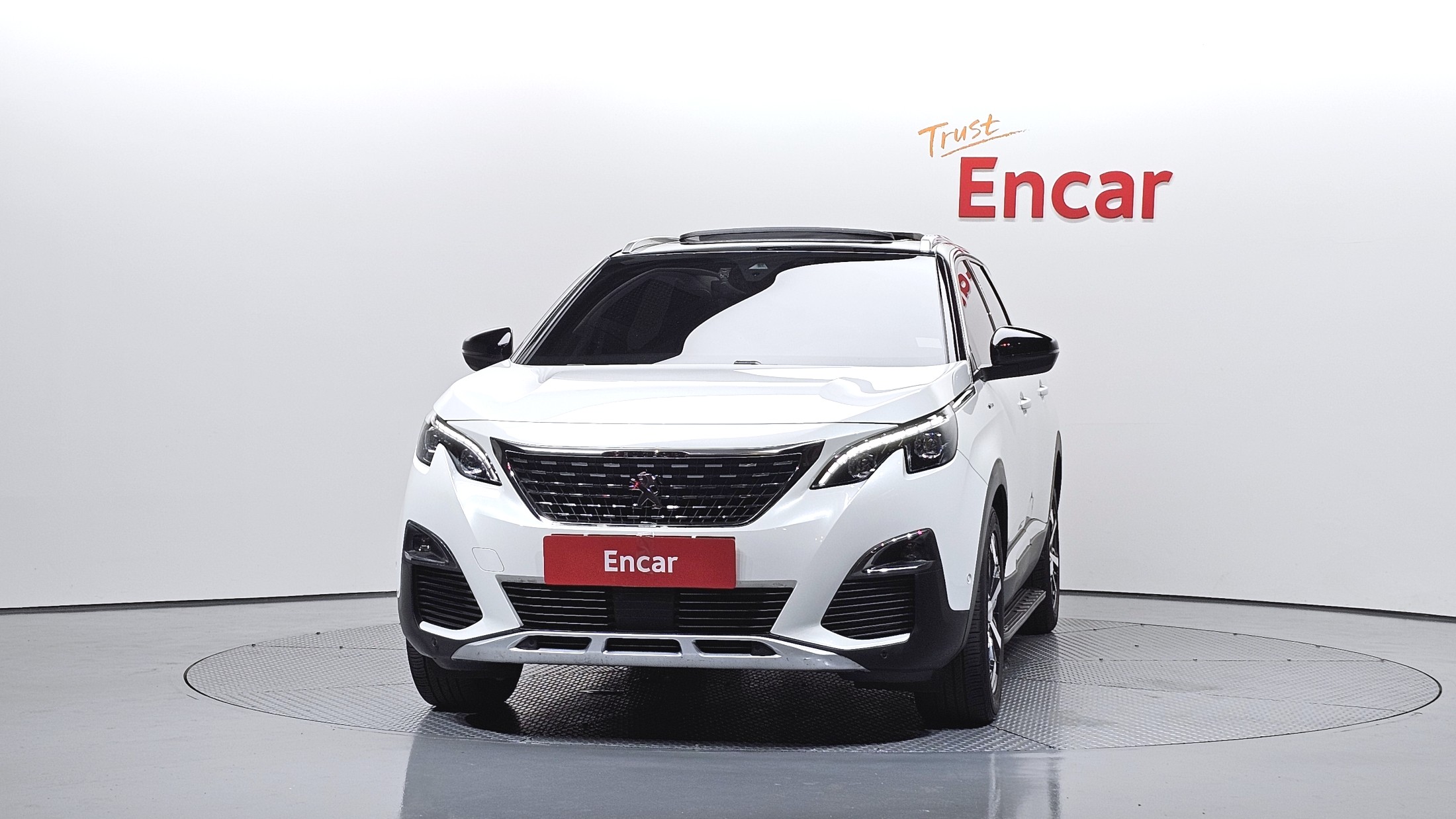 PEUGEOT 5008 photo 3