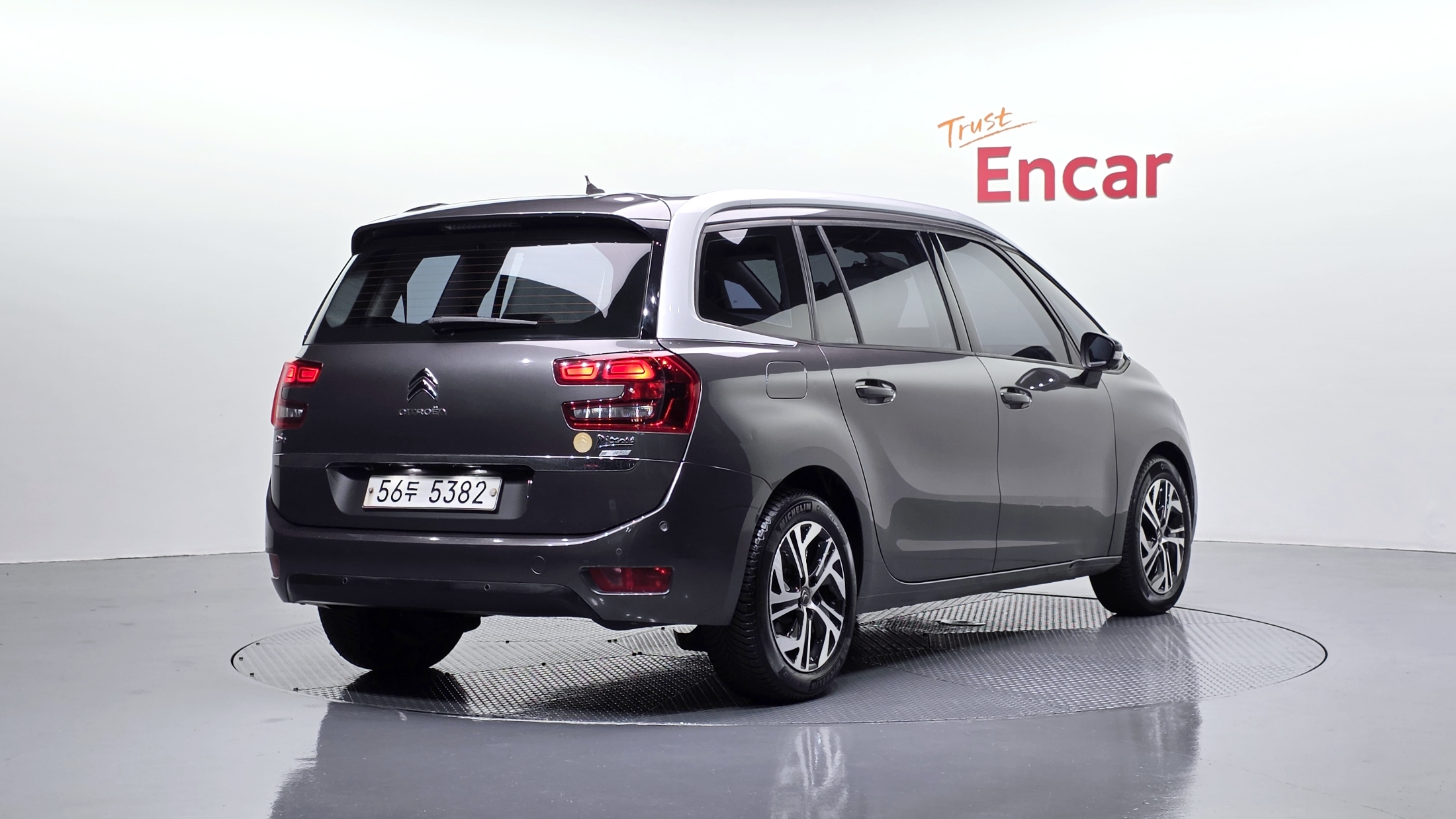 CITROEN C4 PICASSO photo 2