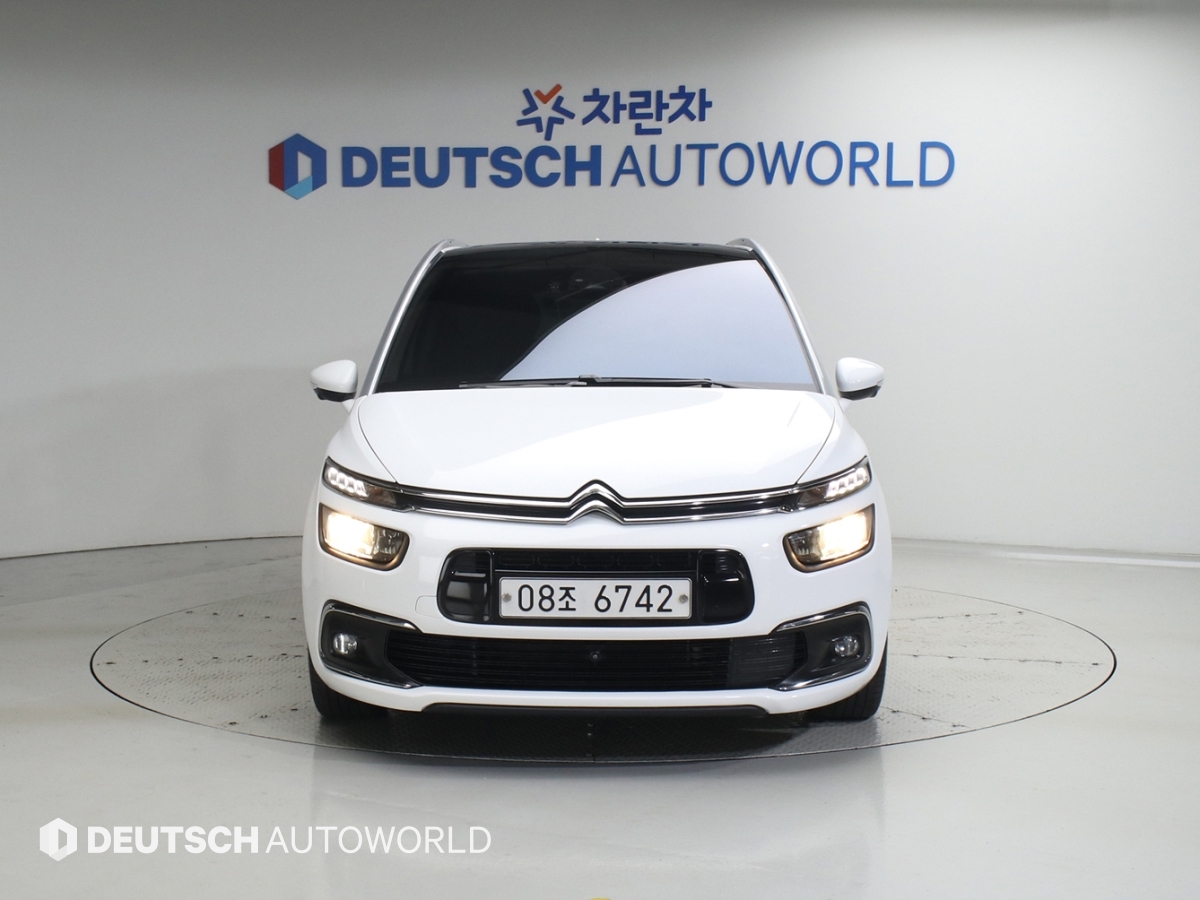CITROEN C4 photo 3