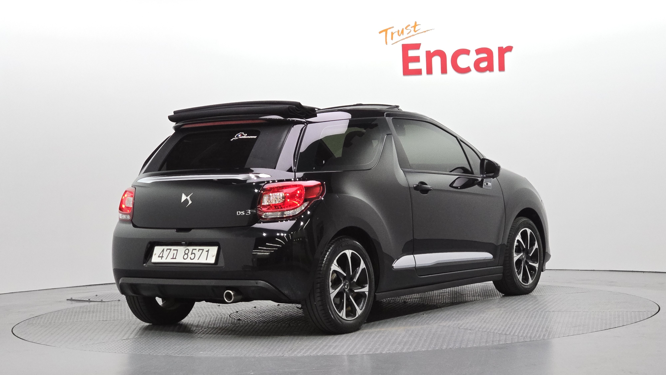 CITROEN DS3 CABRIO photo 2