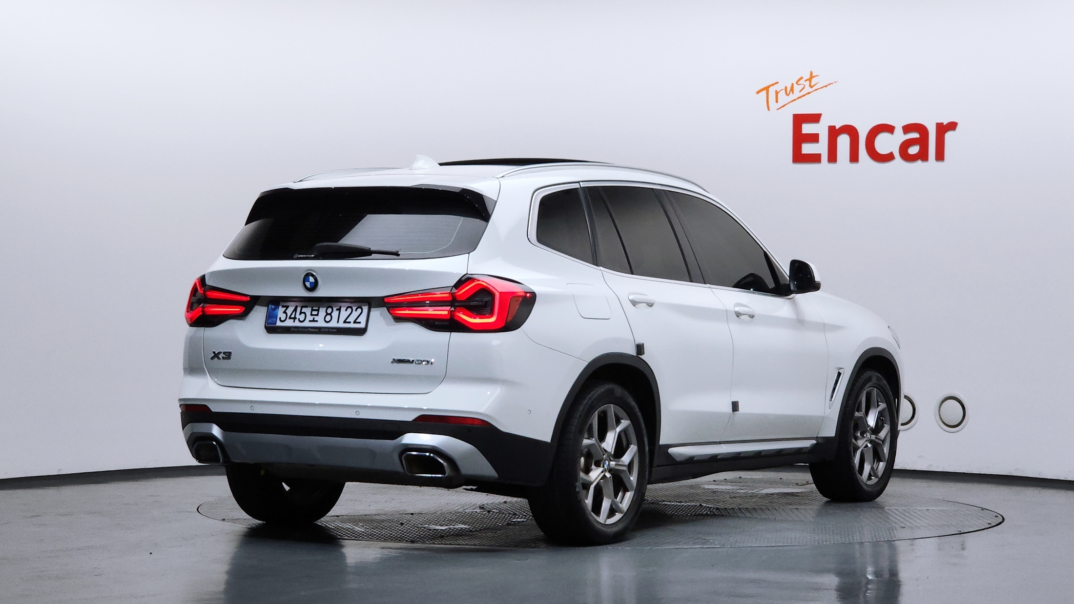 BMW X3 photo 2